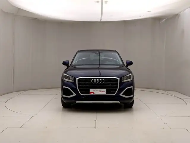 Audi Q2 view 2