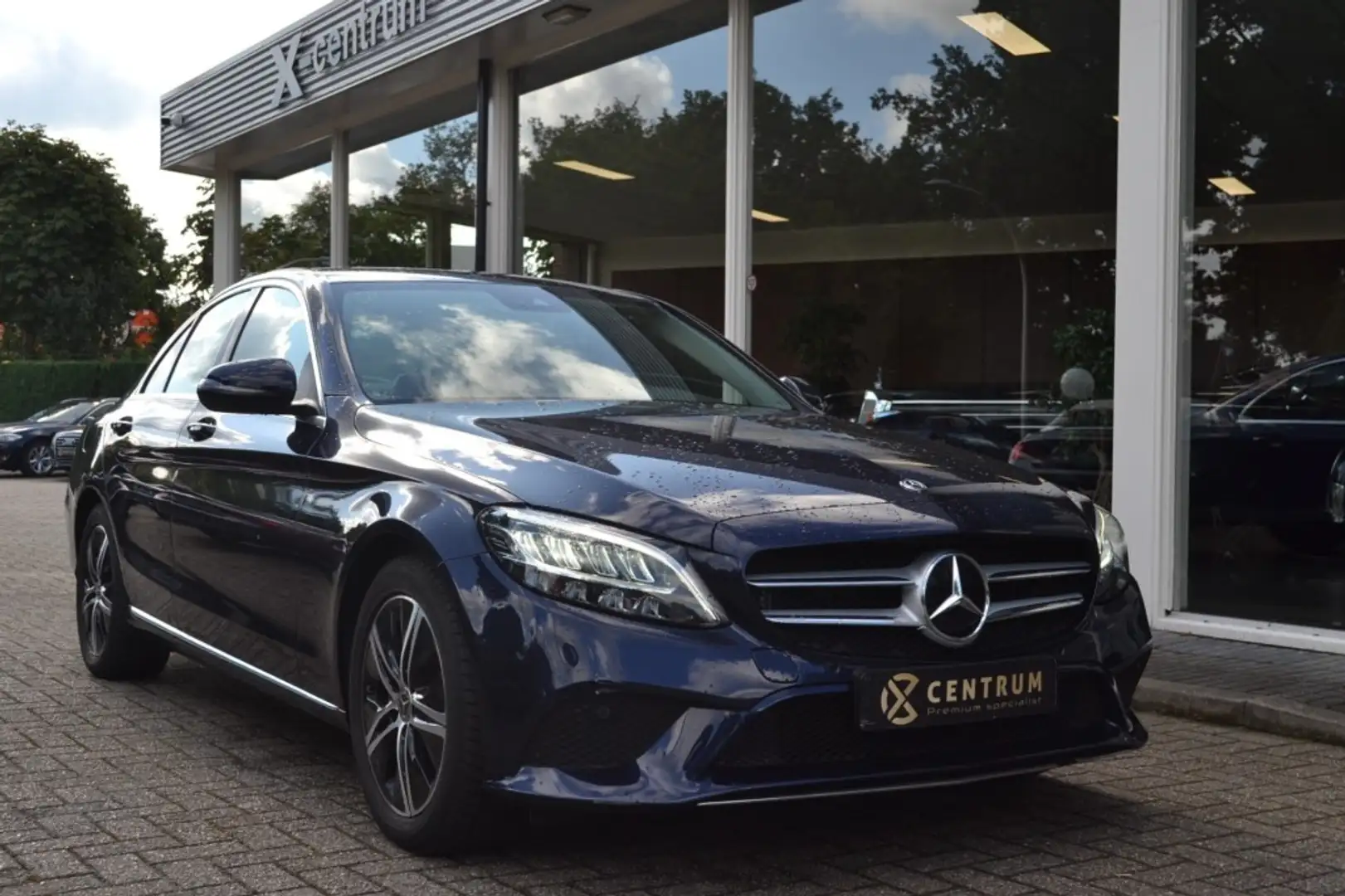 Mercedes-Benz C 300 300 sedan NL Auto 1e eigenaar Blauw - 2