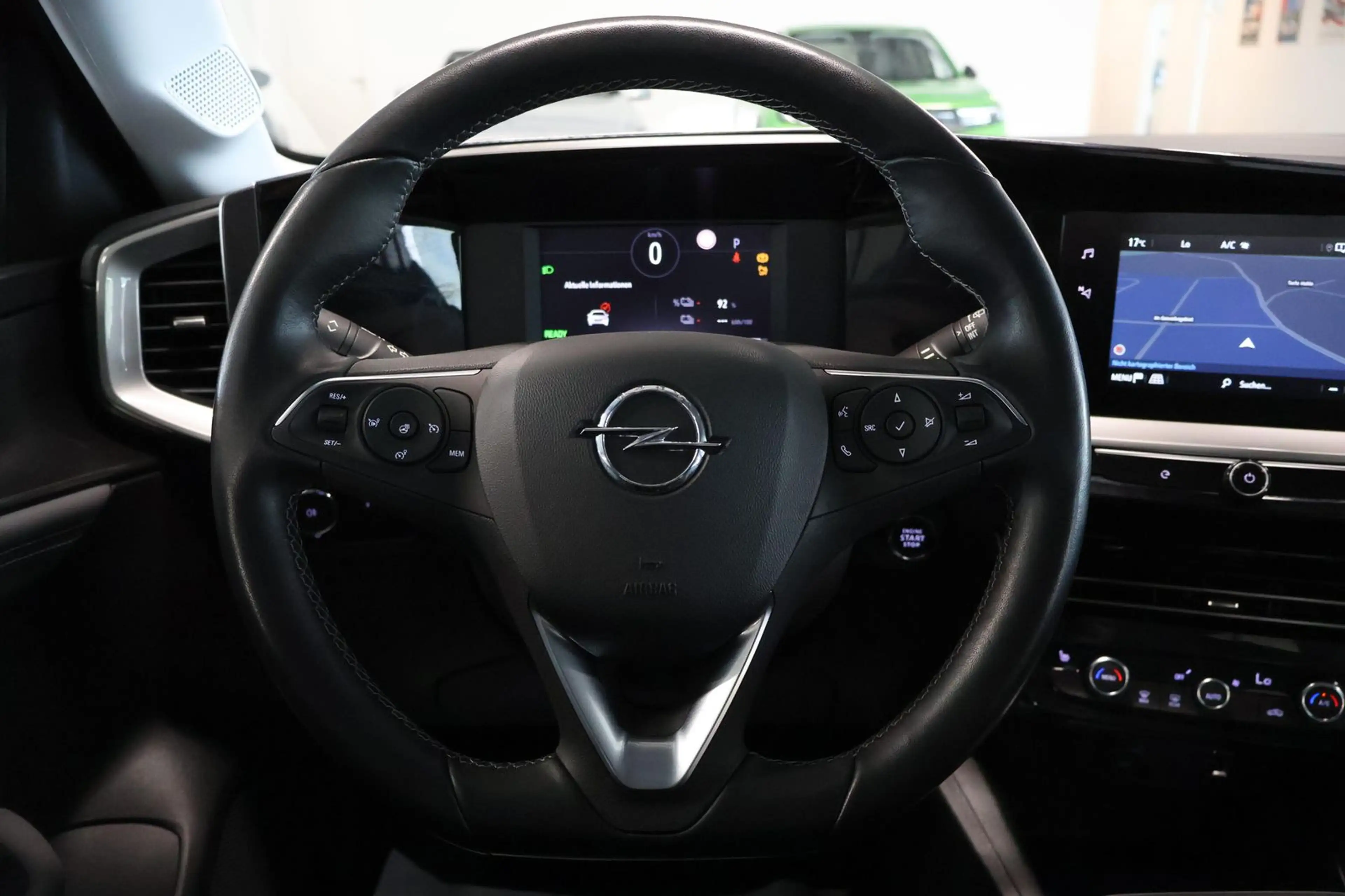 Opel Mokka-E Elegance LED+KAM+WINTER+KEYLESS+CARPLAY+ — photo 9