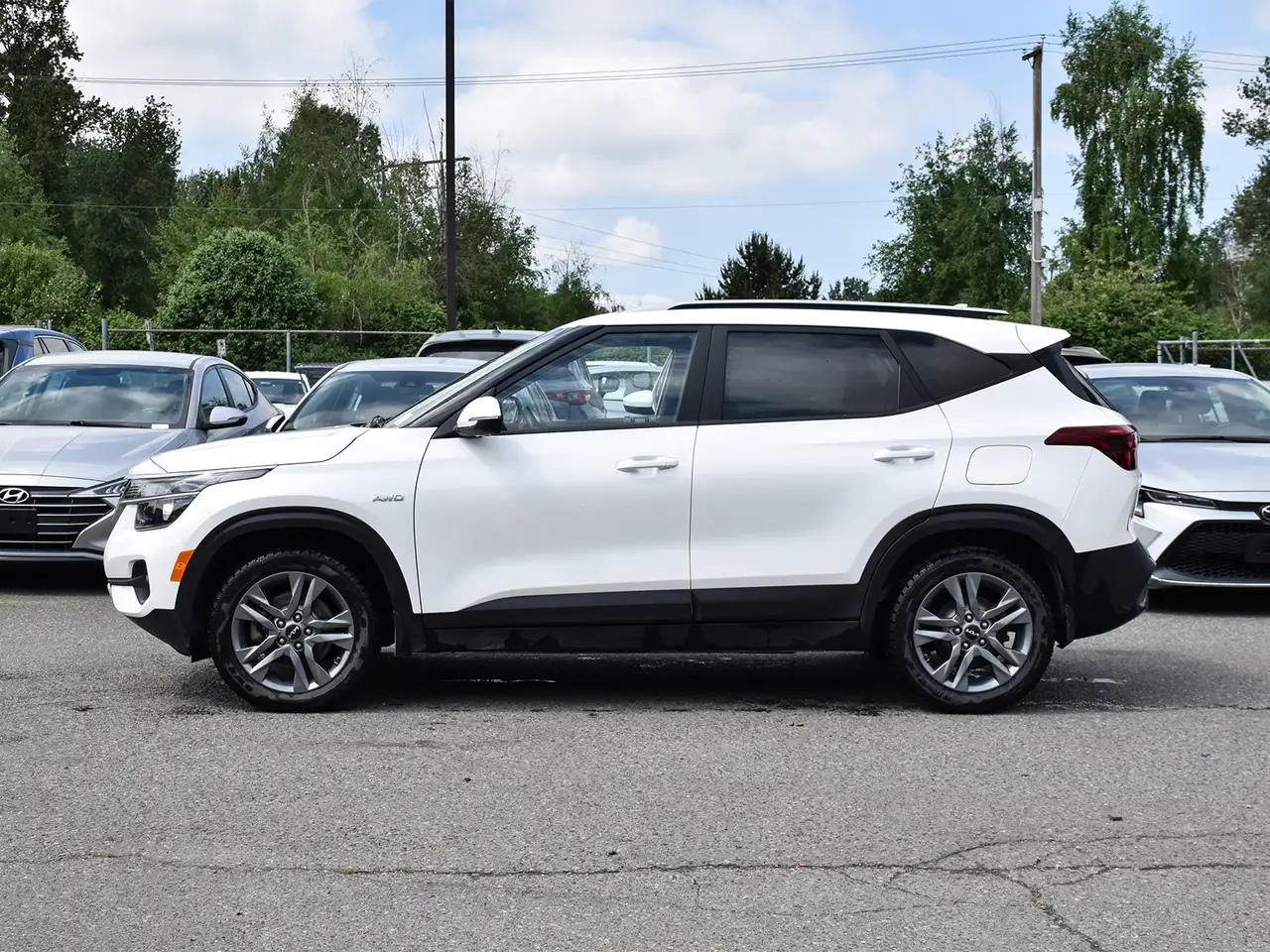 Kia Seltos снимка Kia Seltos