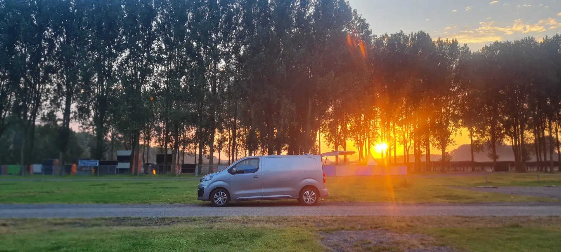 Peugeot Expert Expert 2.0 BlueHDI Asph Zilver - 1