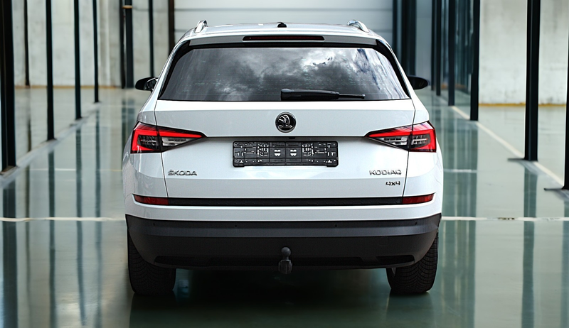 Skoda Kodiaq 2.0 PRIME 4x4 Aut Leder/Navi/Pano/LED/Ahk — photo 9