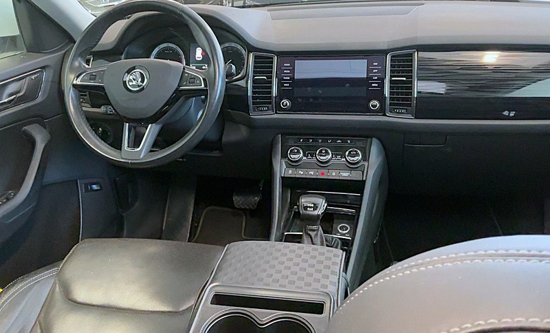 Skoda Kodiaq 2.0 PRIME 4x4 Aut Leder/Navi/Pano/LED/Ahk — photo 12