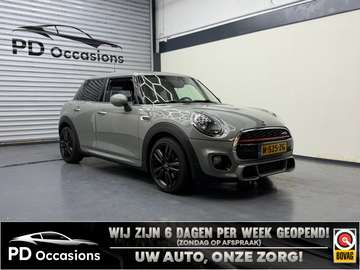 Mini 1.5 First Pepper - 5drs - Airco - Stoelverw.