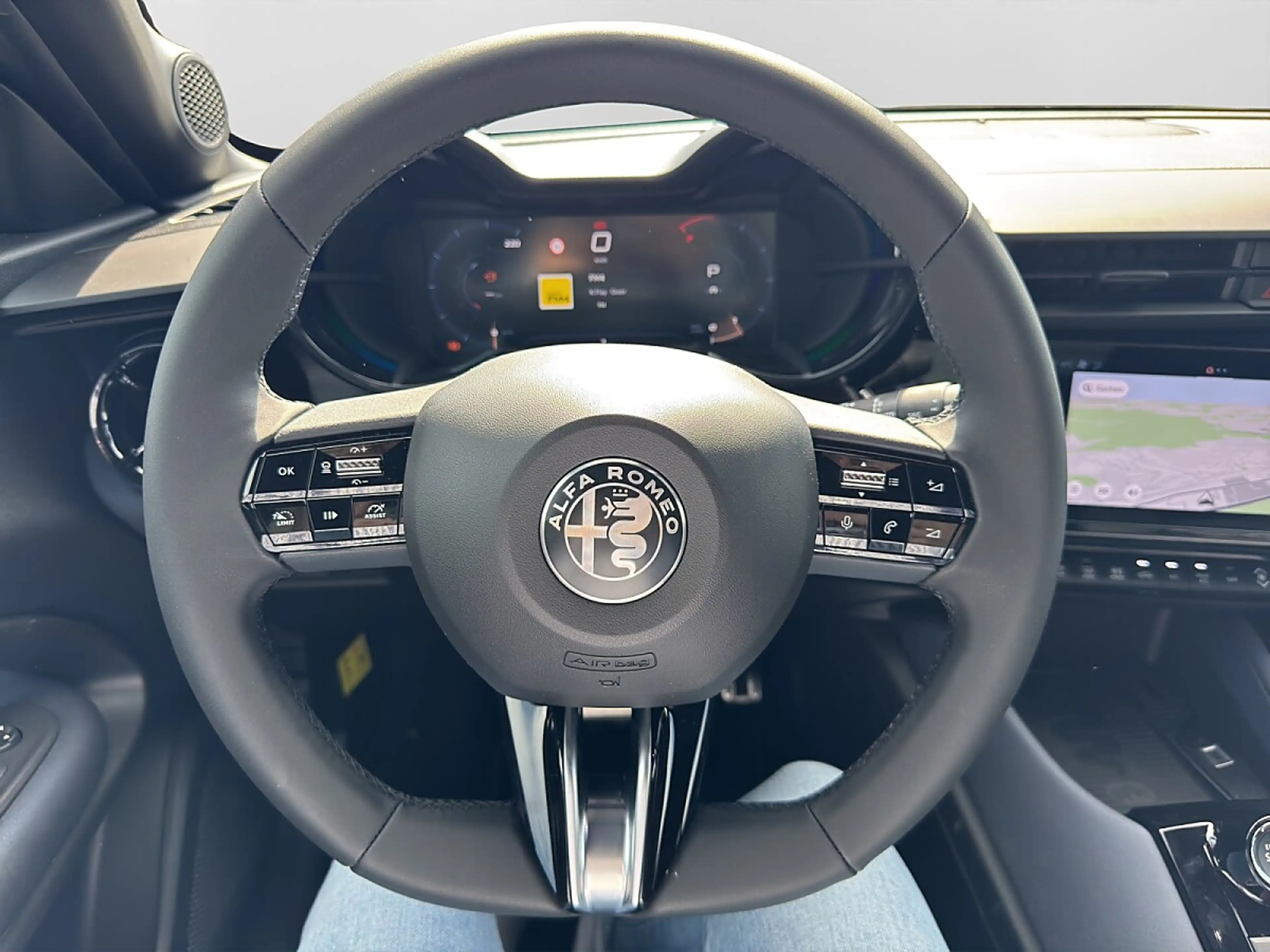 Alfa Romeo Junior Ibrida Sprint TAGESZULASSUNG — photo 11