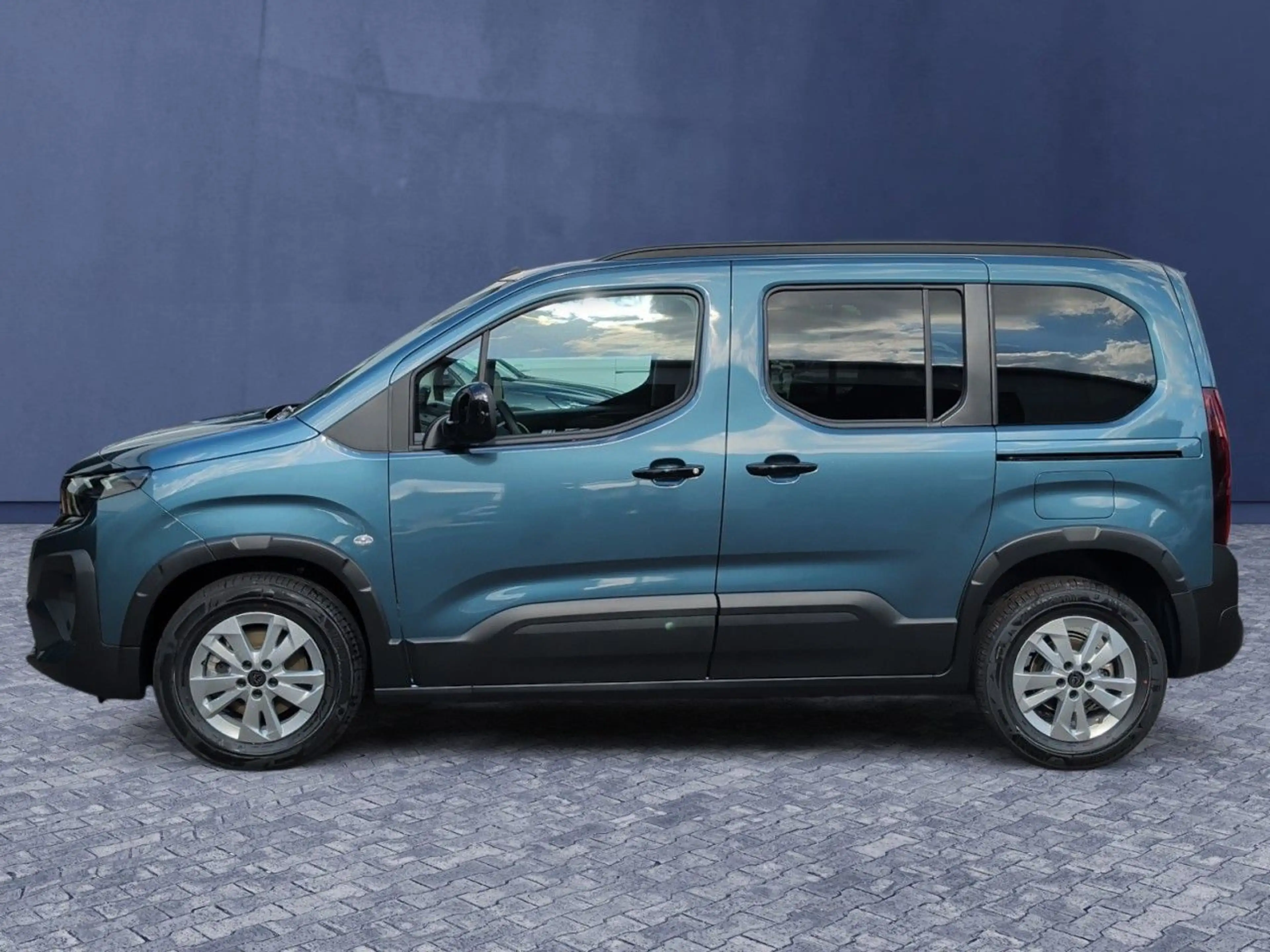 Peugeot Rifter Allure L1 110 PT Kamera+ParkPilot+LED — photo 3