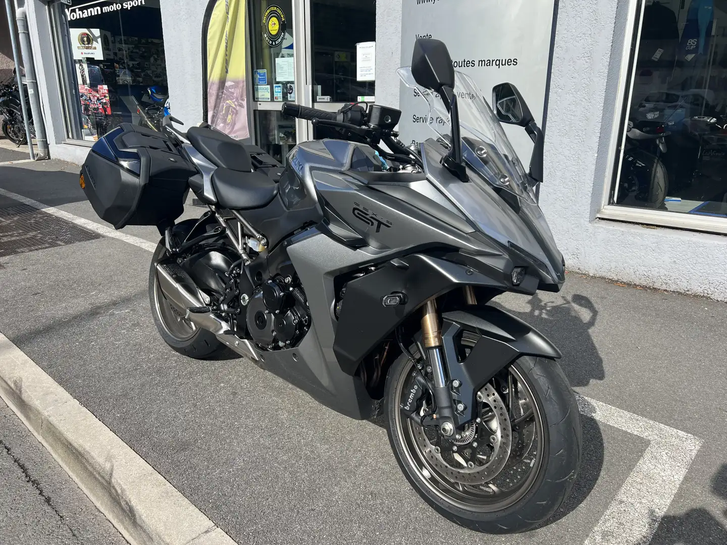Suzuki GSX S 1000GT Gris - 2