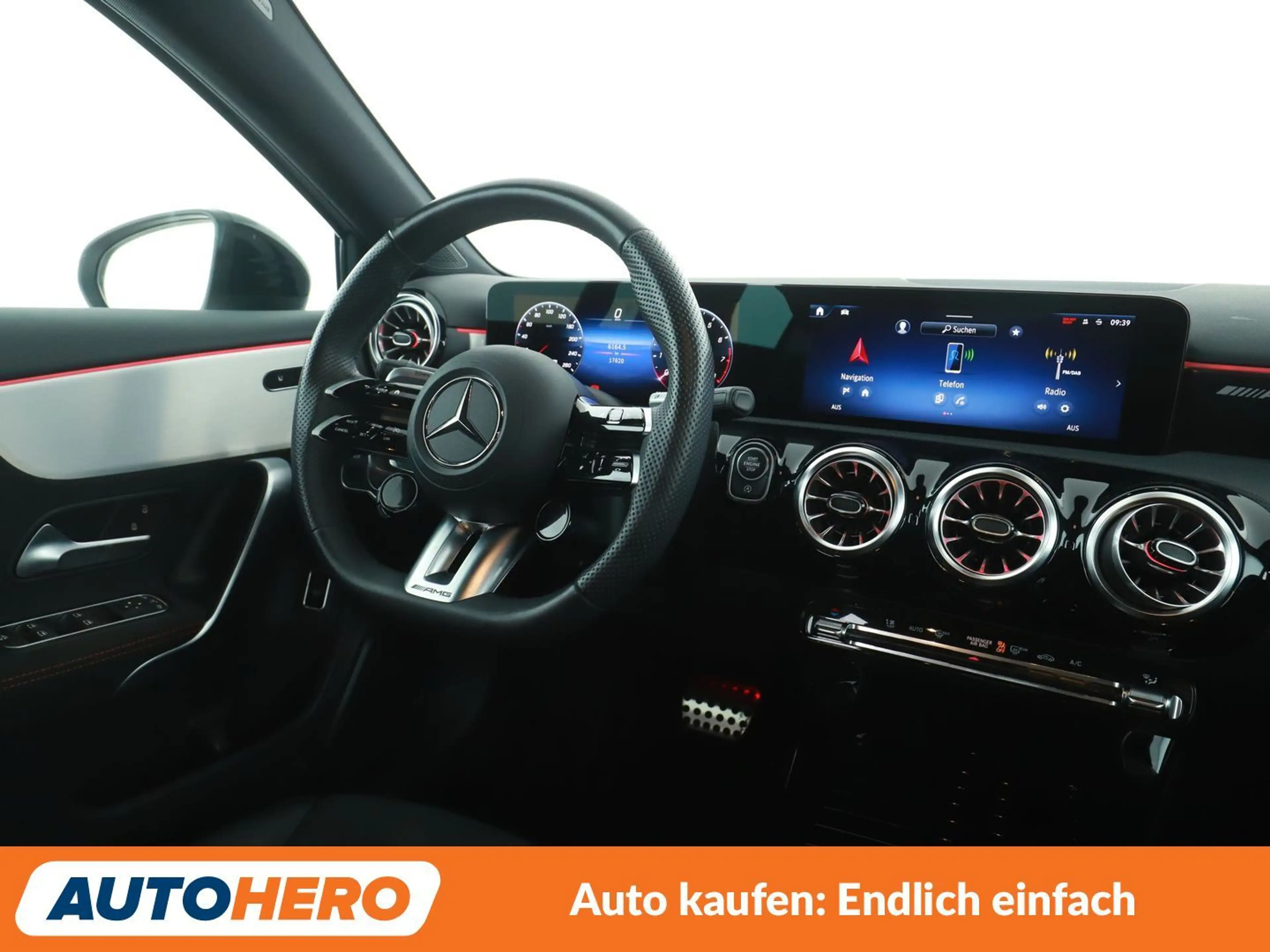 Mercedes-Benz A 35 AMG A 35 AMG Mild-Hybrid 4Matic Aut.*LED*TEMPO*PDC*SHZ — photo 13