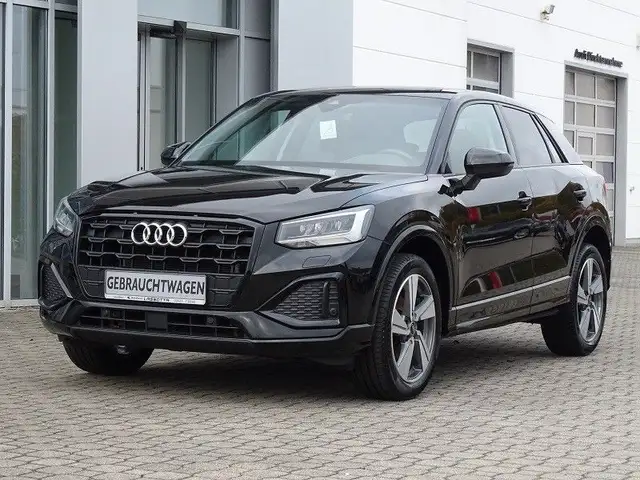 Audi Q2 30 TFSI advanced LED / Navi