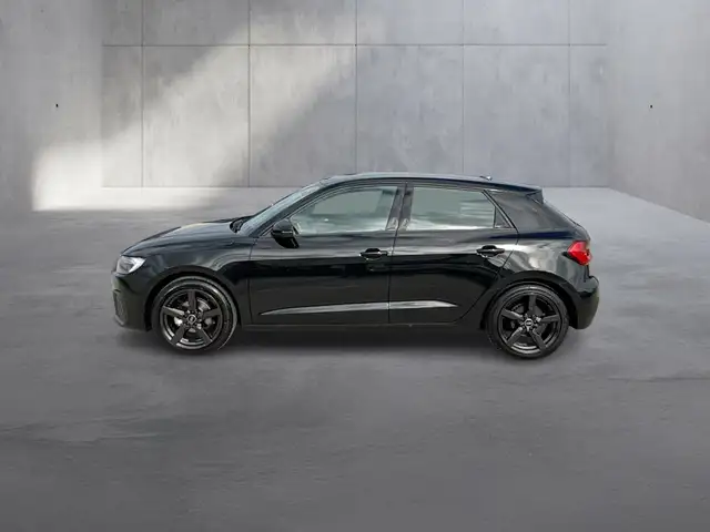Audi A1 view 2