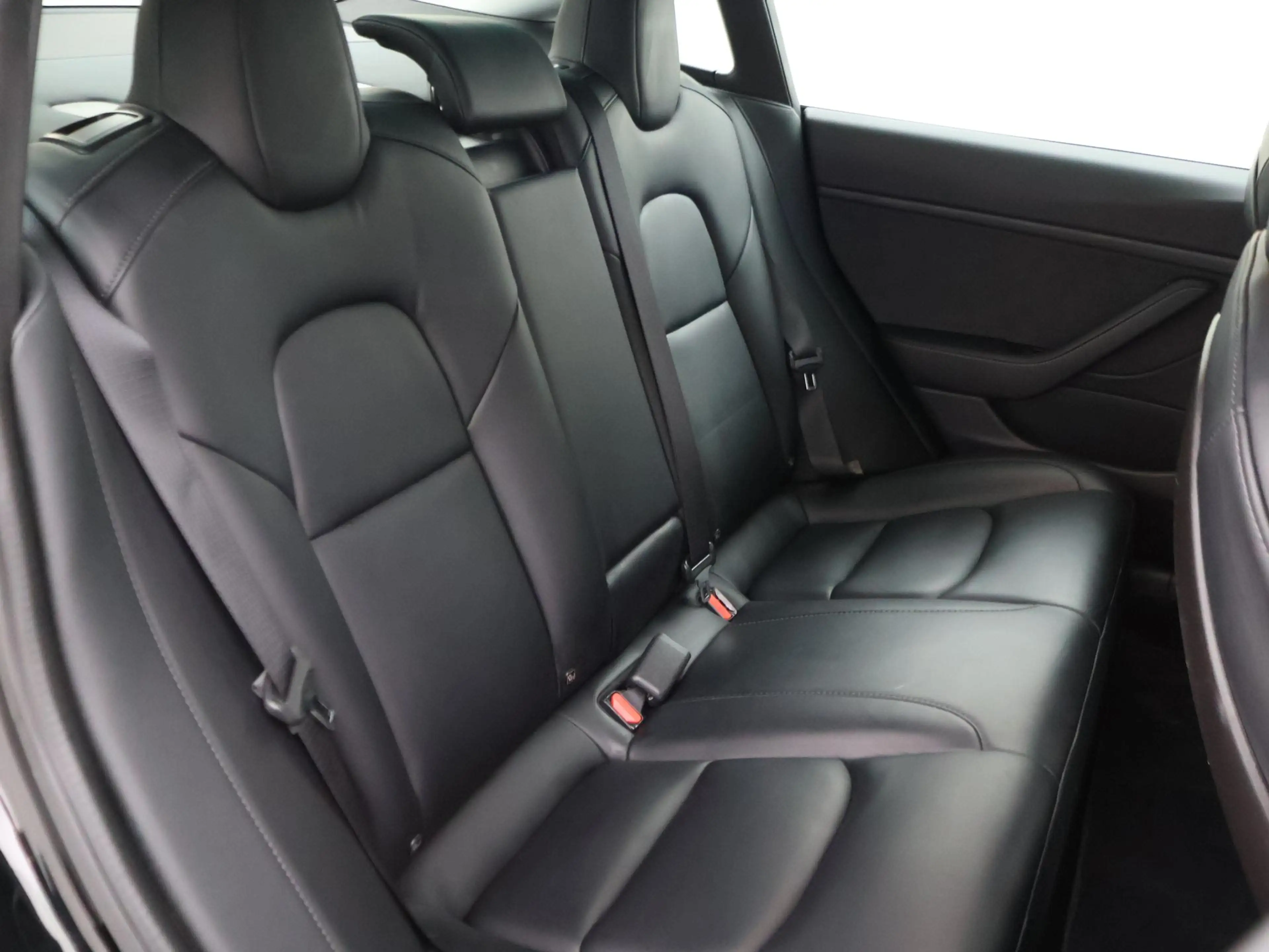 Tesla Model 3 PERFORMANCE 462 PK AWD 75 KWH ORIG. NL + 20 INCH | — photo 4