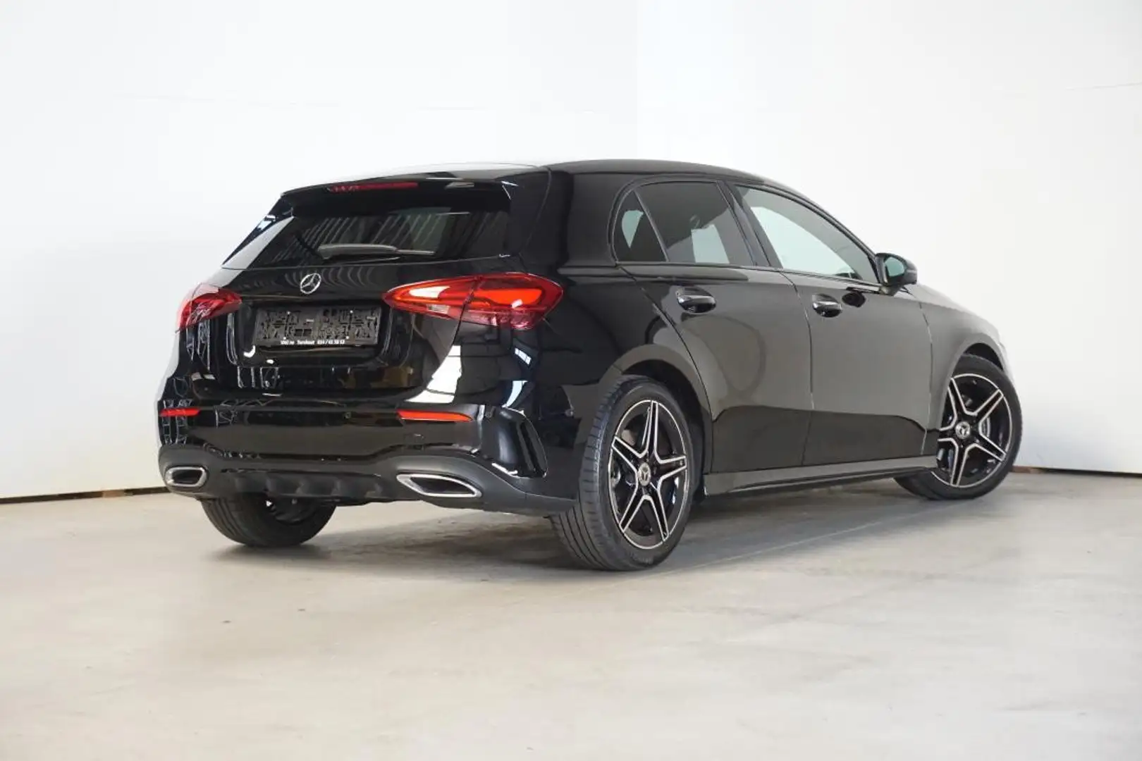 Mercedes-Benz A 200 AMG - NIGHT PAKKET - 360° CAMERA Negro - 2