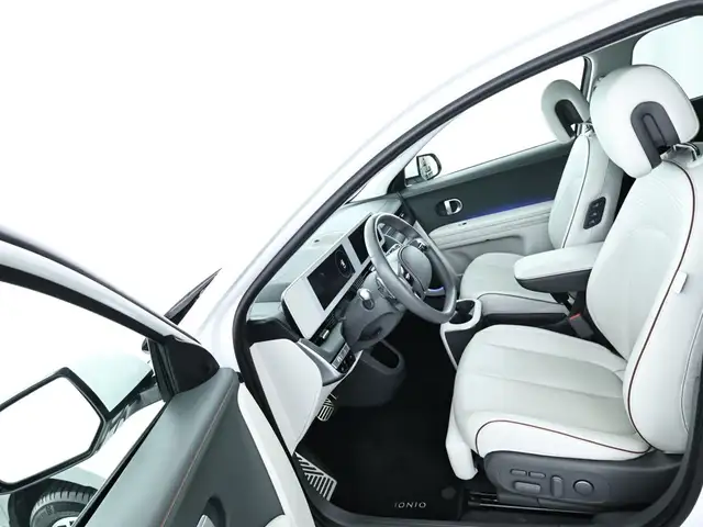 Hyundai IONIQ 5 view 8