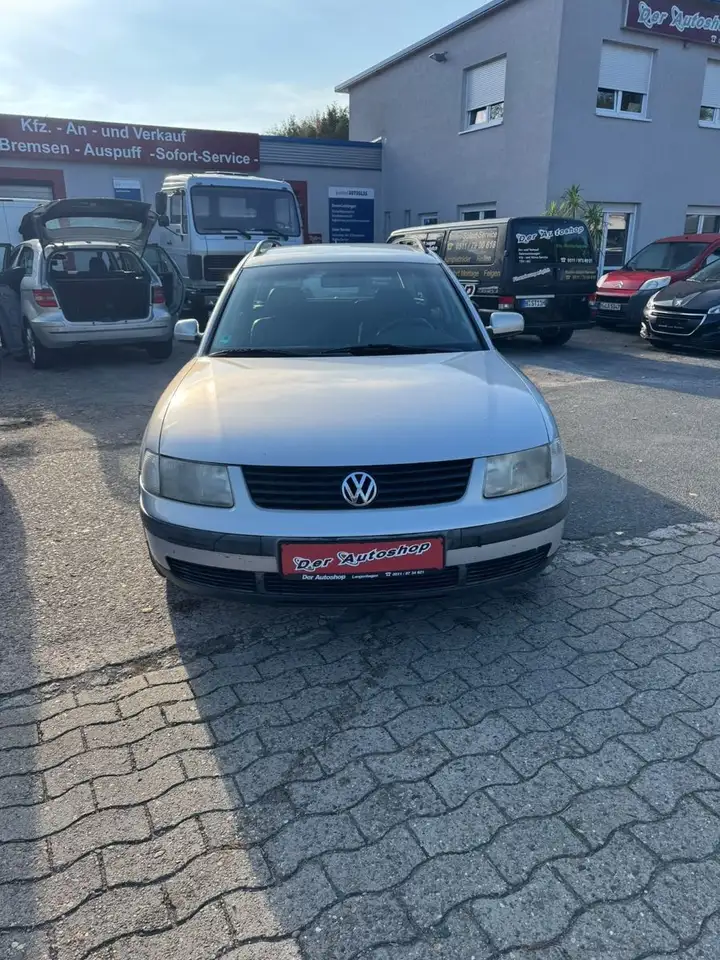 Volkswagen Passat Variant, foto 2