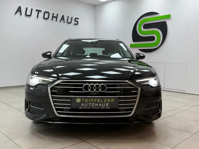 Audi A6 Avant view 2