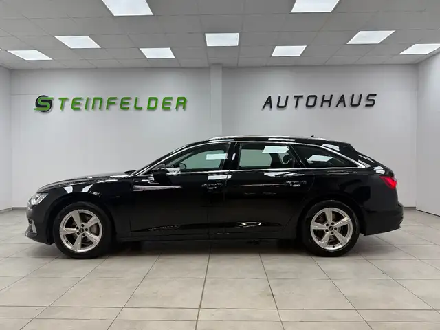 Audi A6 Avant view 4
