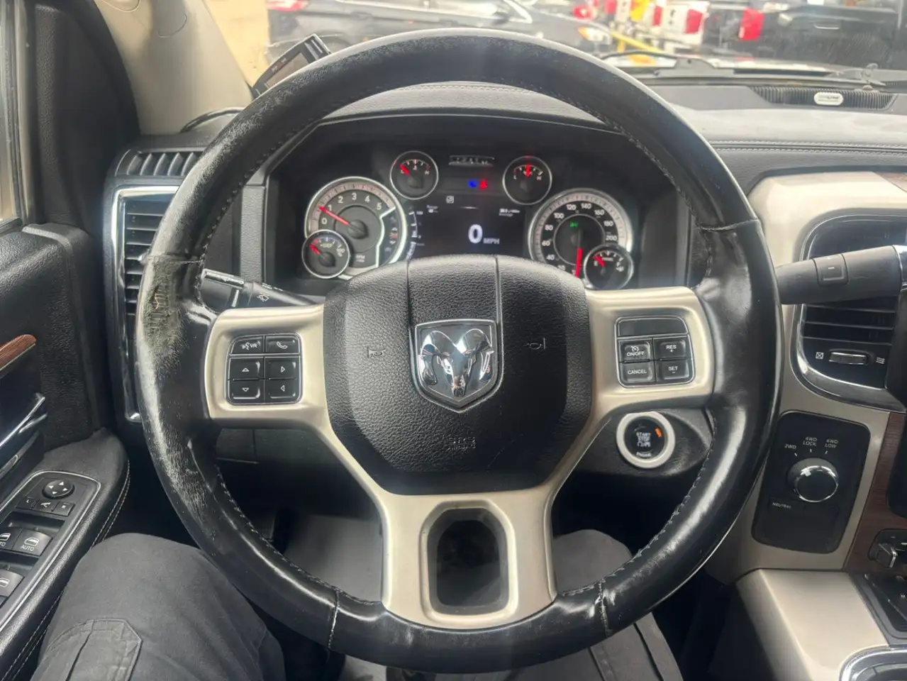 RAM 3500 снимка RAM 3500