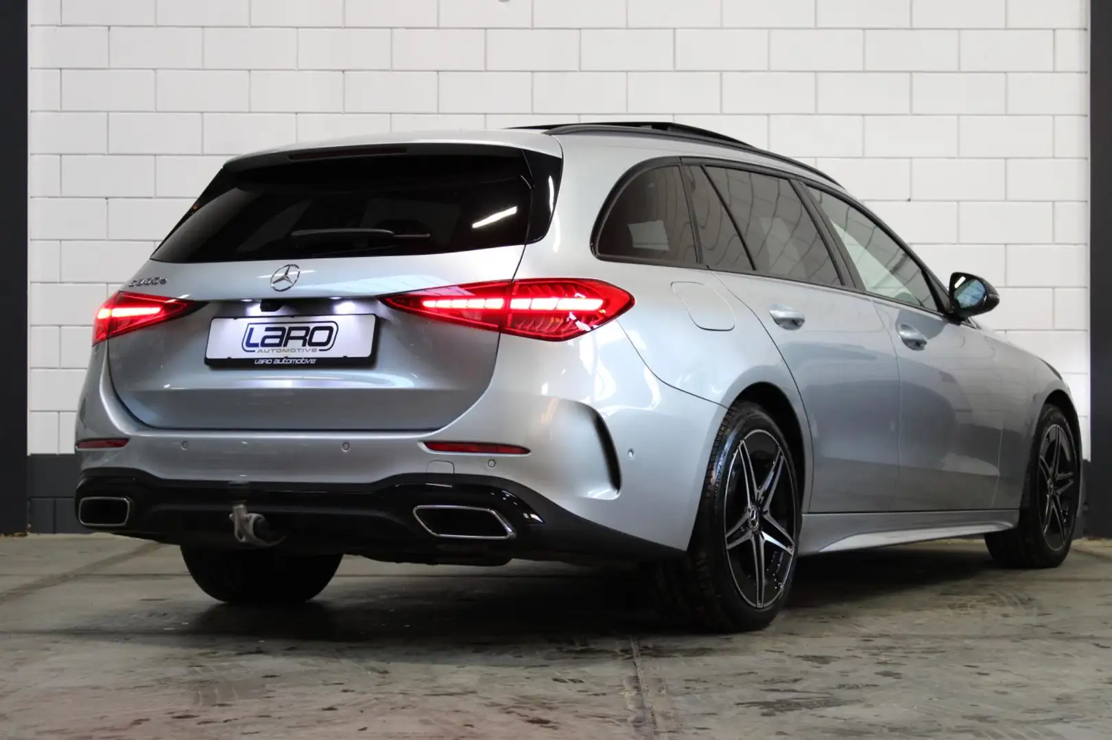 Mercedes-Benz C 300 Estate e AMG Line | Pano | Memory stoel | Trekhaak Zilver - 2