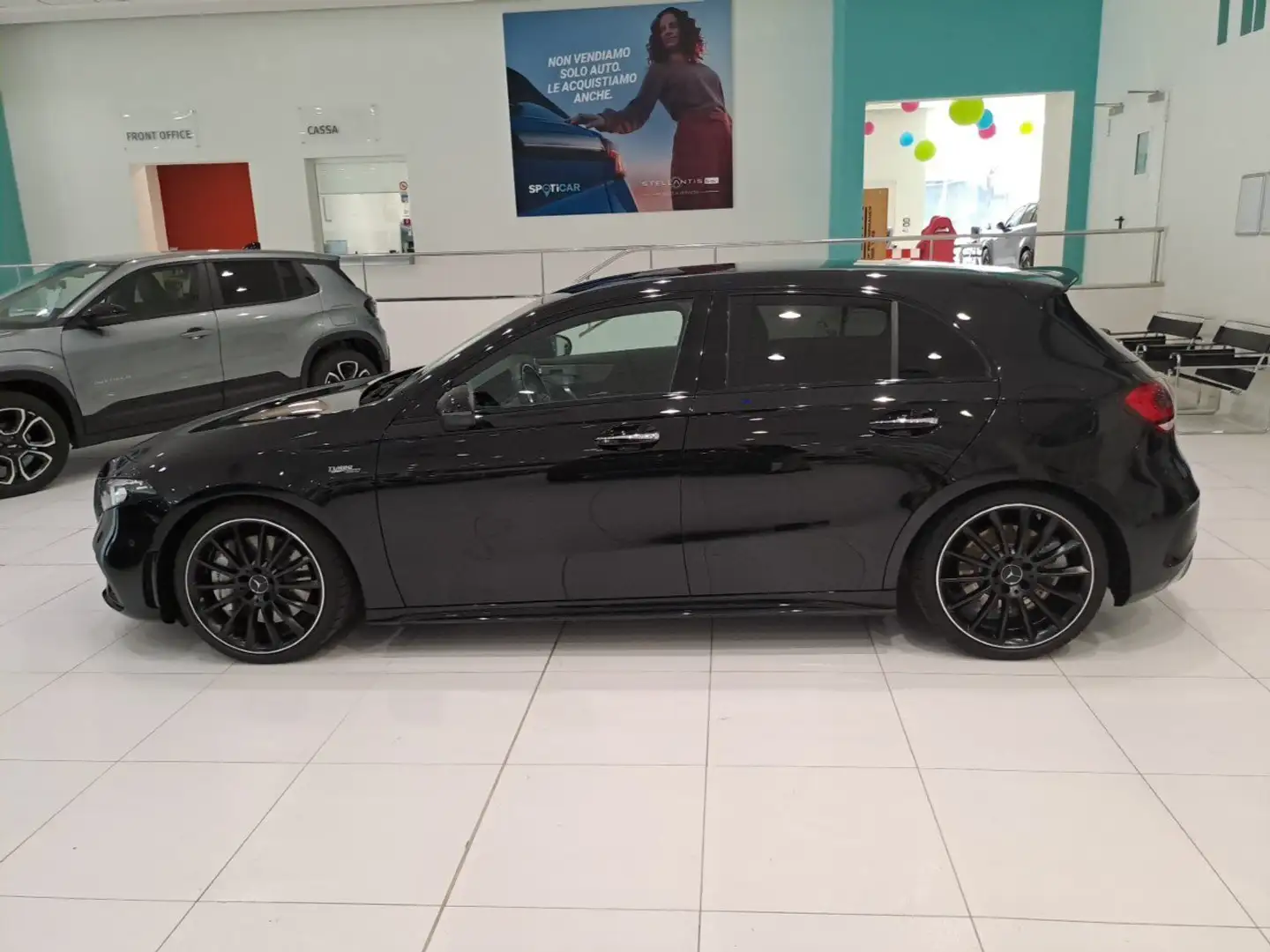 Mercedes-Benz A 35 AMG Mercedes-AMG A 35 4MATIC Nero - 2