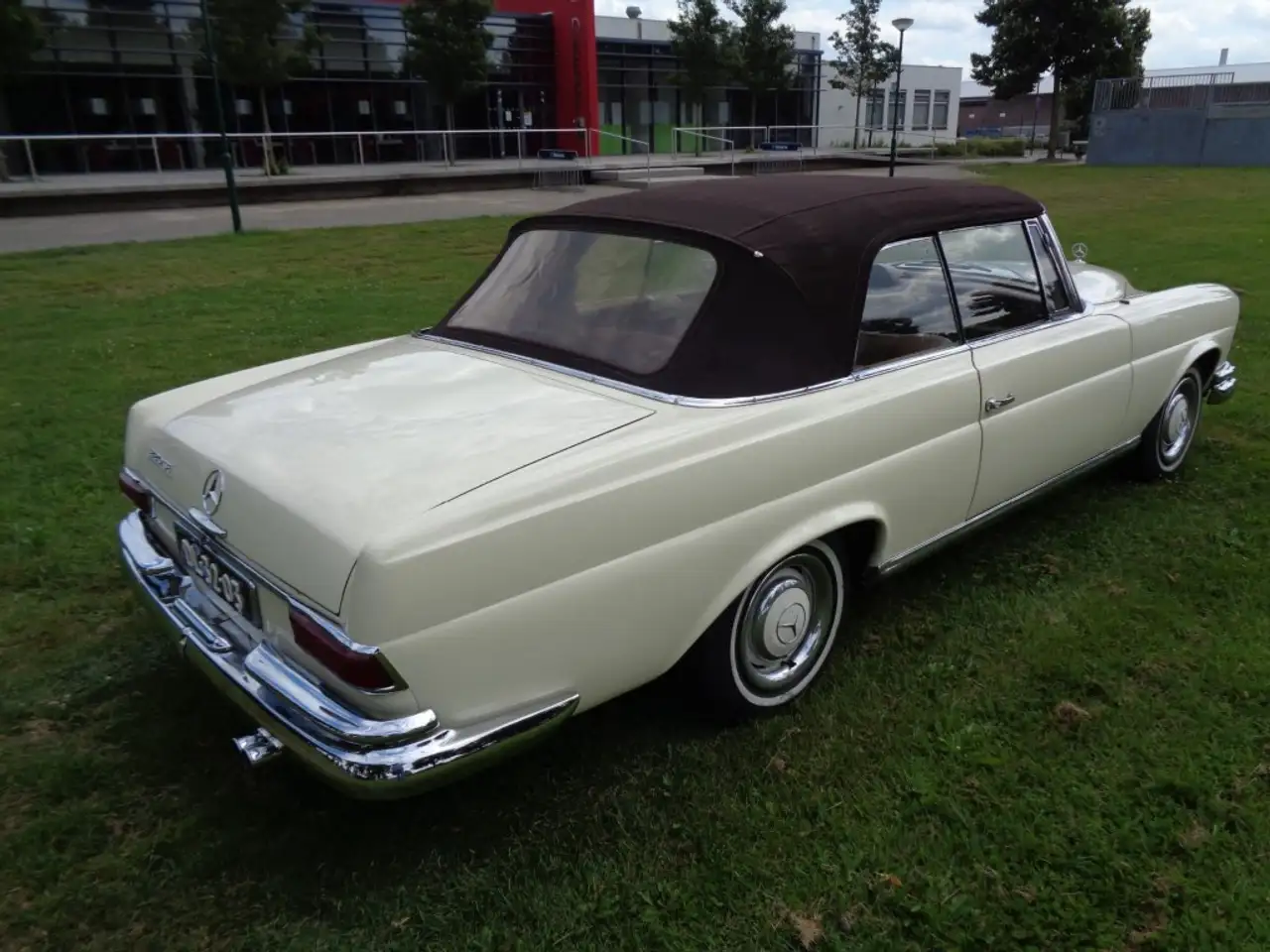 Mercedes-Benz originele cabrio w111 220, foto 2