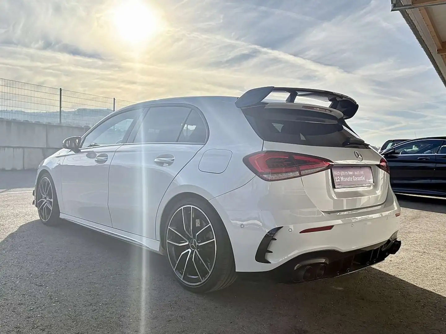 Mercedes-Benz A 35 AMG A 35 AMG 4MATIC Aut. Weiß - 1