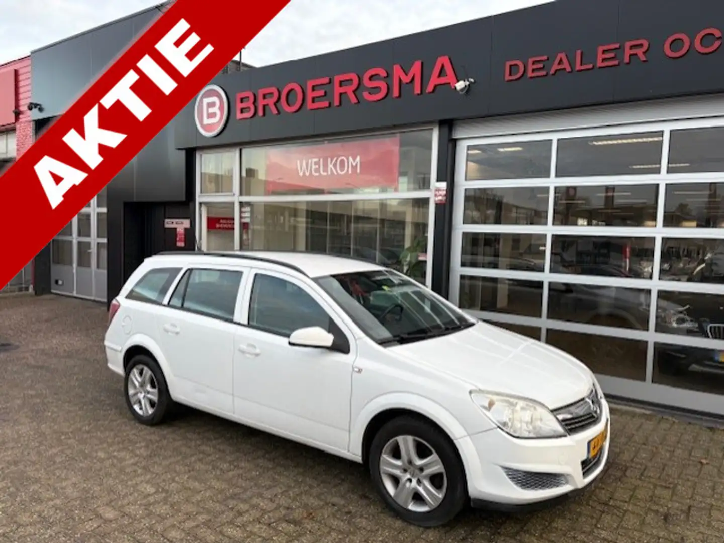 Opel Astra Wagon 1.4 Business 2 EIGENAAR * APK 30-08-2026 * Blanc - 1