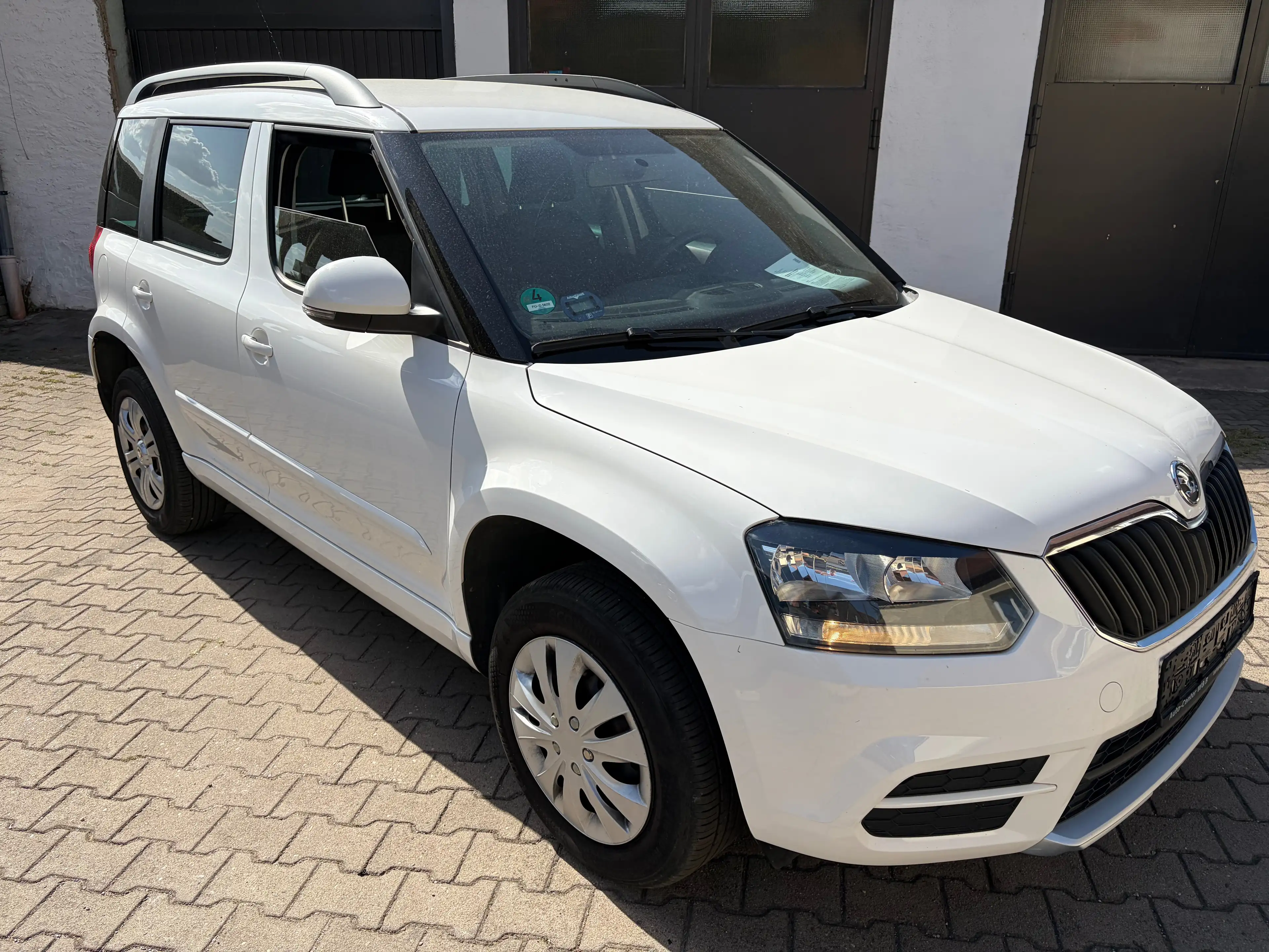 Skoda Yeti Yeti 1.2 TSI Active — photo 4