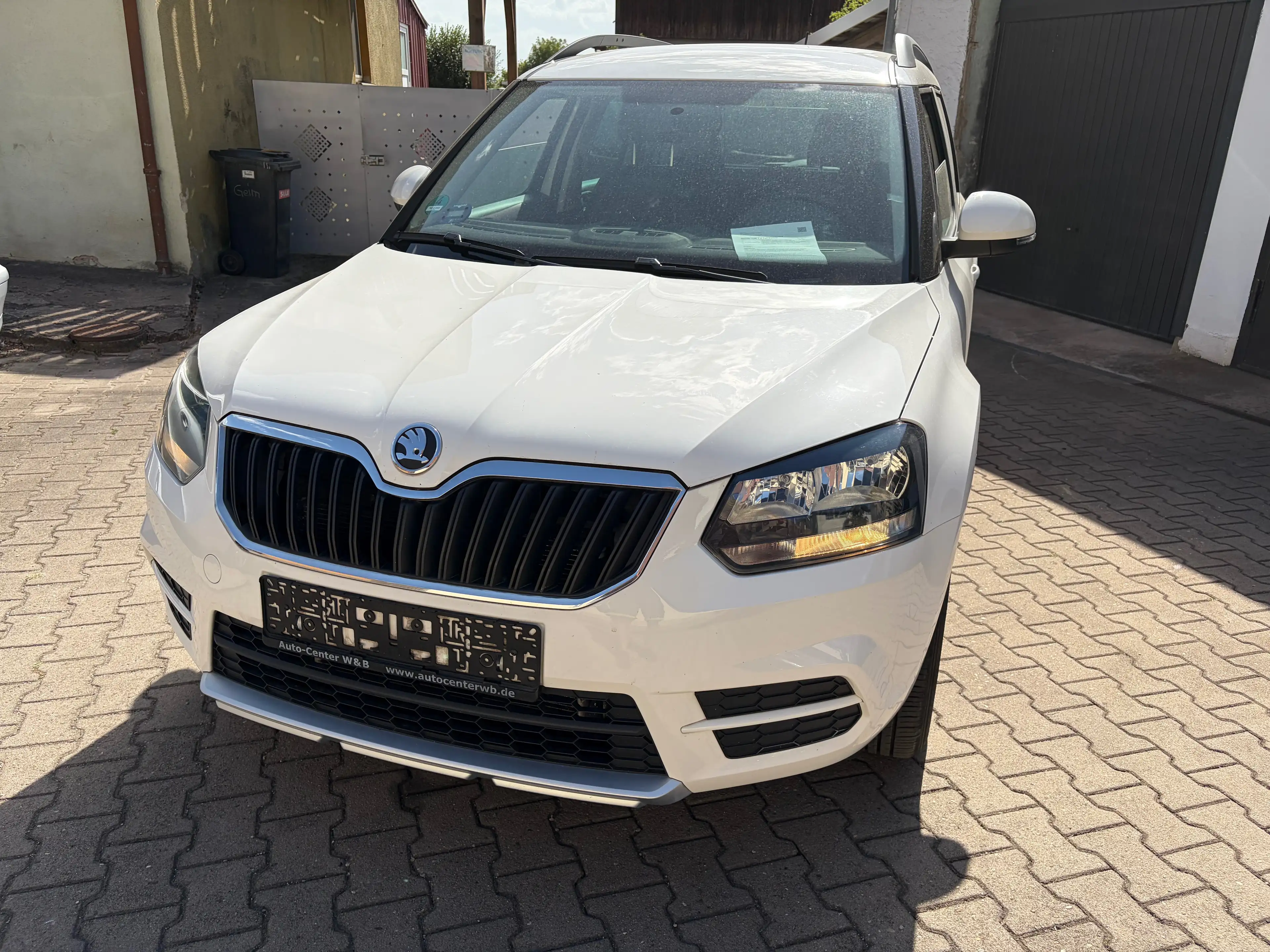 Skoda Yeti Yeti 1.2 TSI Active — photo 2