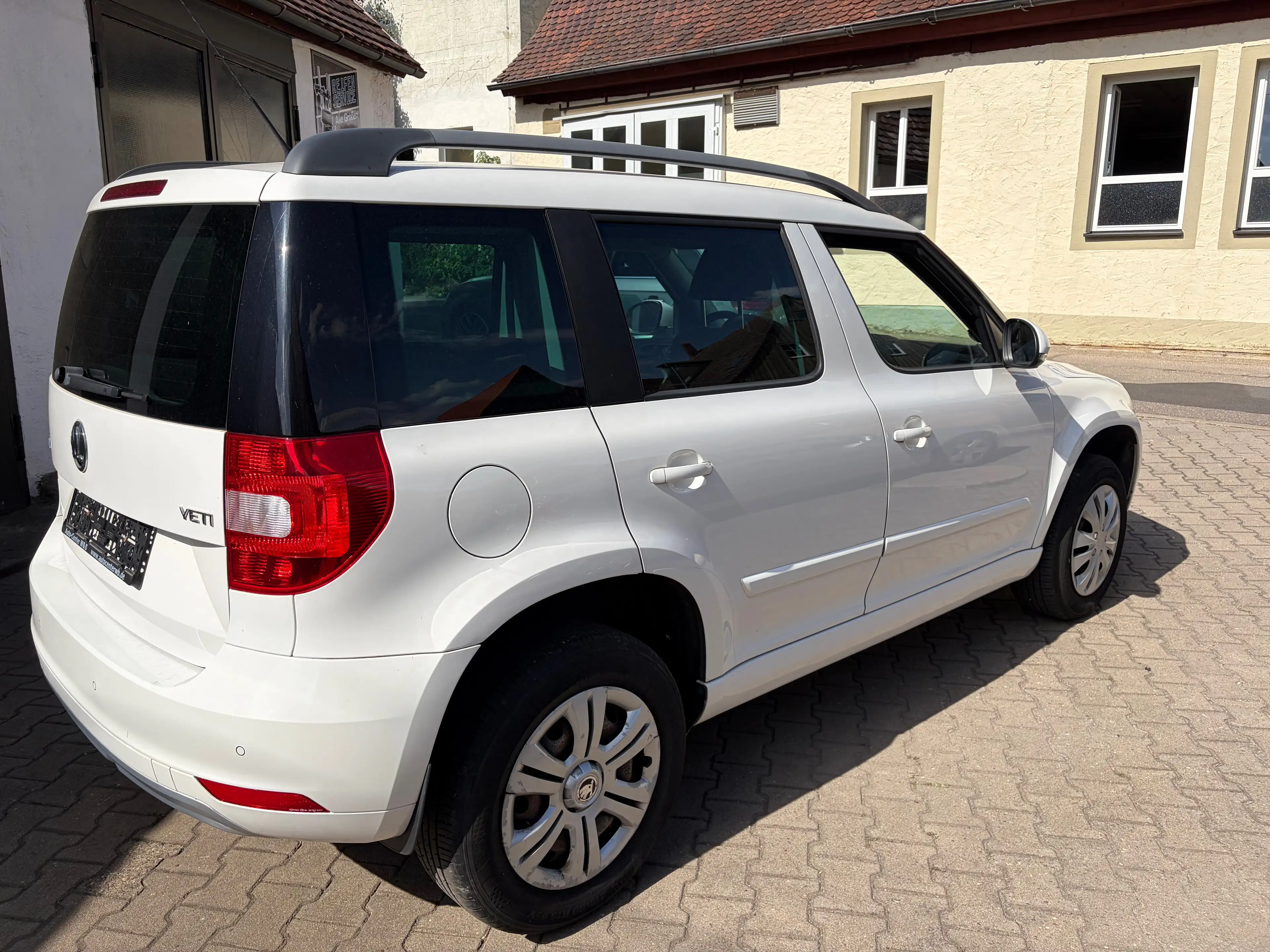 Skoda Yeti Yeti 1.2 TSI Active — photo 5