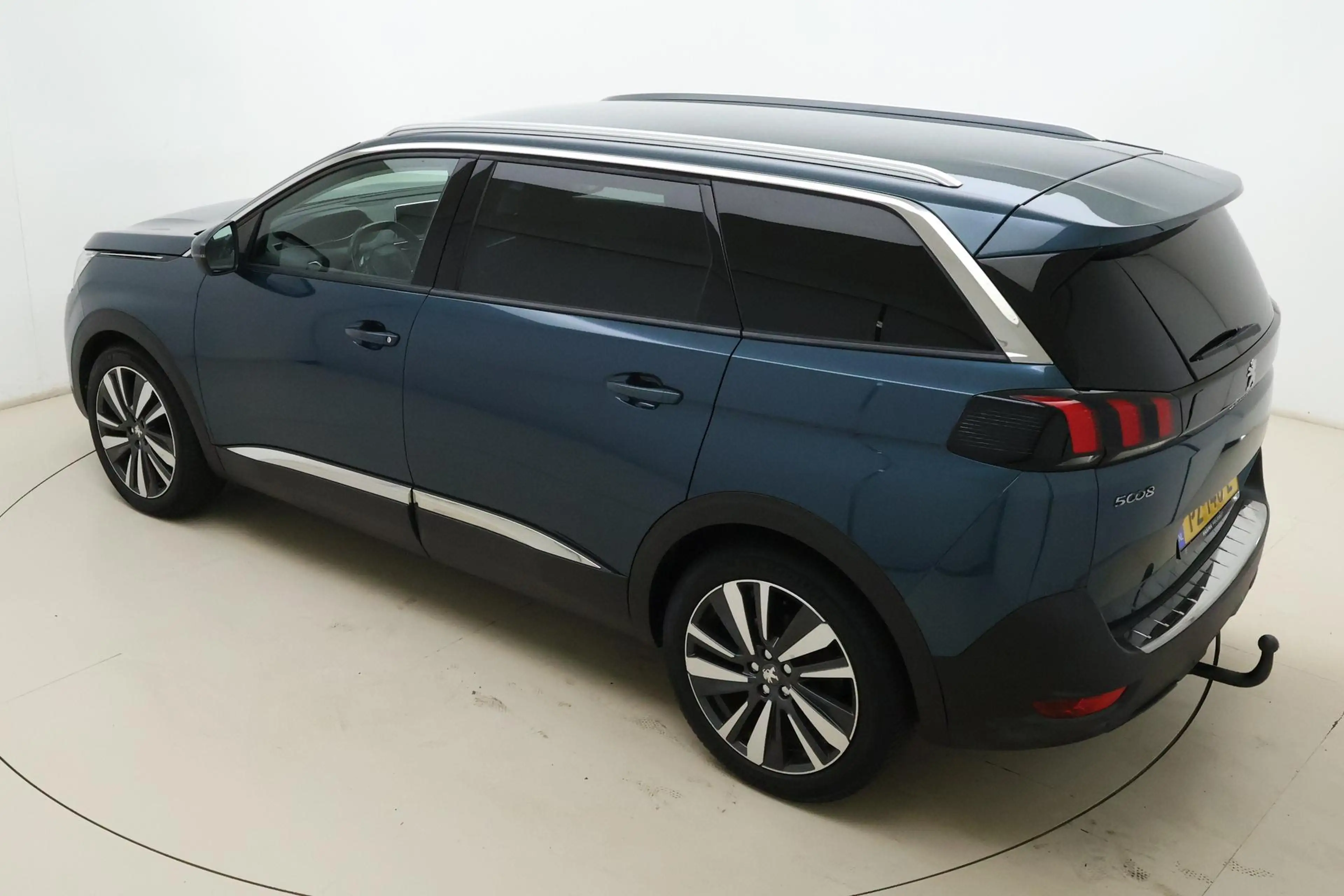 Peugeot 5008 1.2 PureTech 130pk Allure 7-Persoons | Navigatie | — photo 4