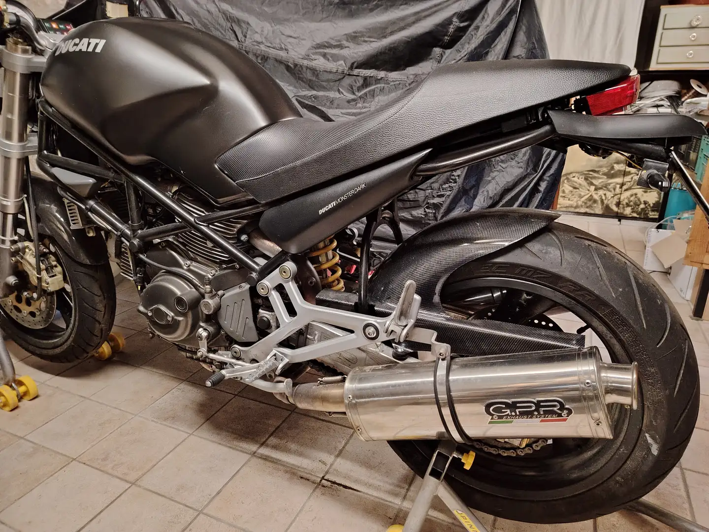 Ducati Monster 900 Dark Nero - 2