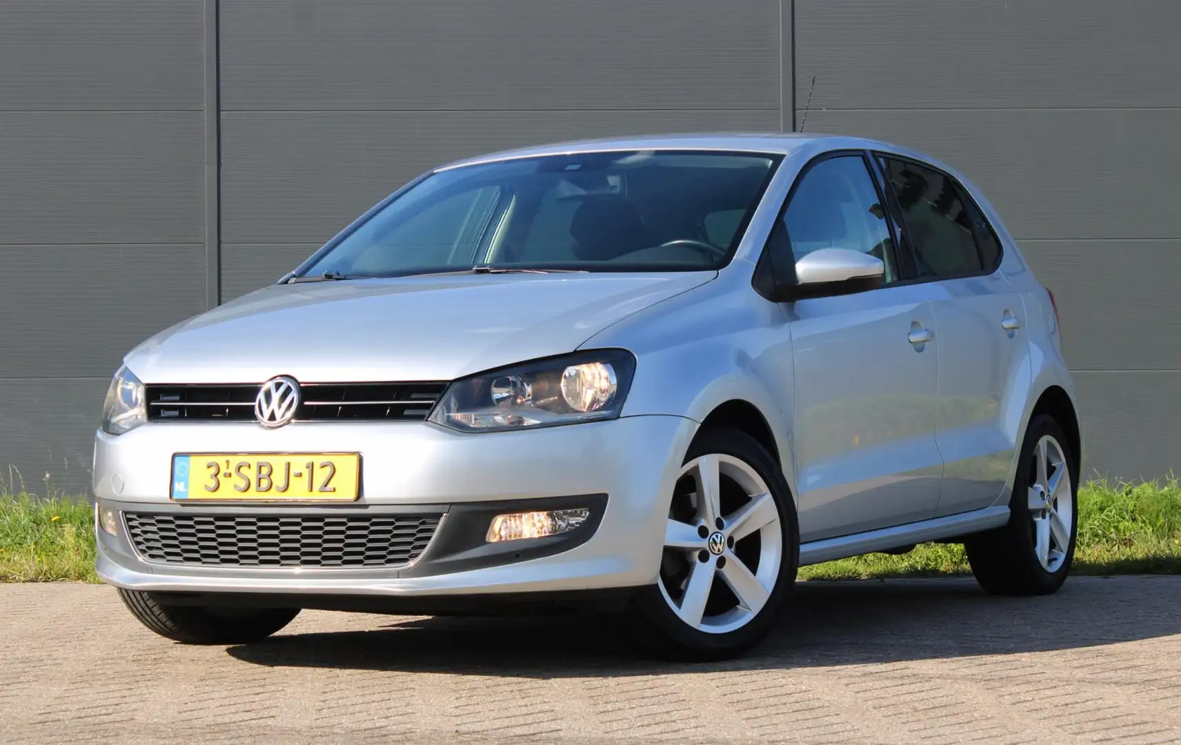 Volkswagen Polo 1.2 TSI Highline Automaat Climate Trekhaak !!NIEUW Gris - 2