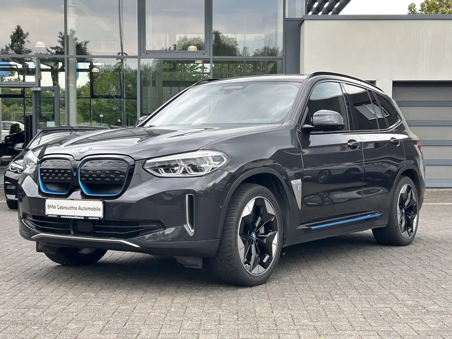 BMW iX3 Impressive / Leder / Driving Assistant Prof. Grau - 1