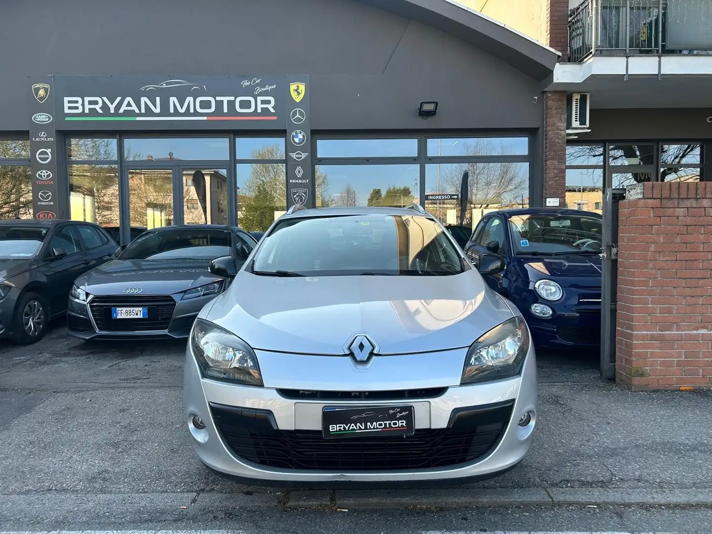 Renault Megane Mégane 1.5 dCi 110CV EDC SporTour GT Line Gris - 2