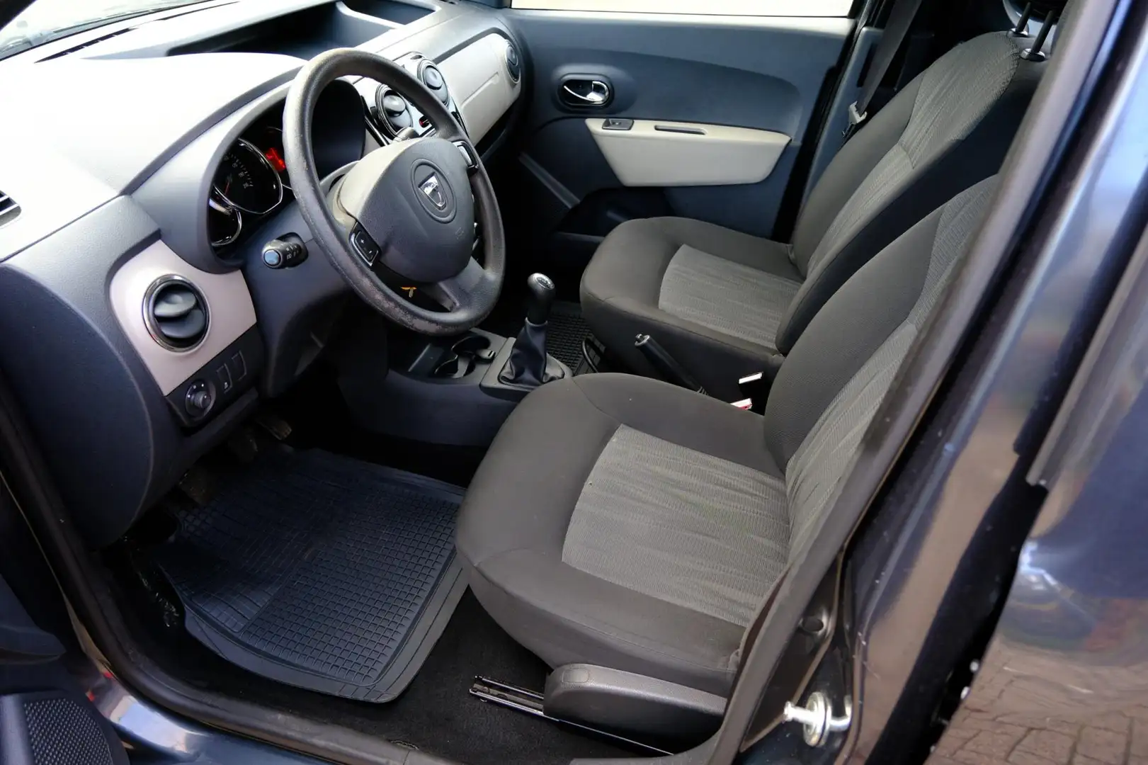 Dacia Dokker 1.2 TCe Lauréate Navi|1e Eig|Airco|Cruise Šedá - 2