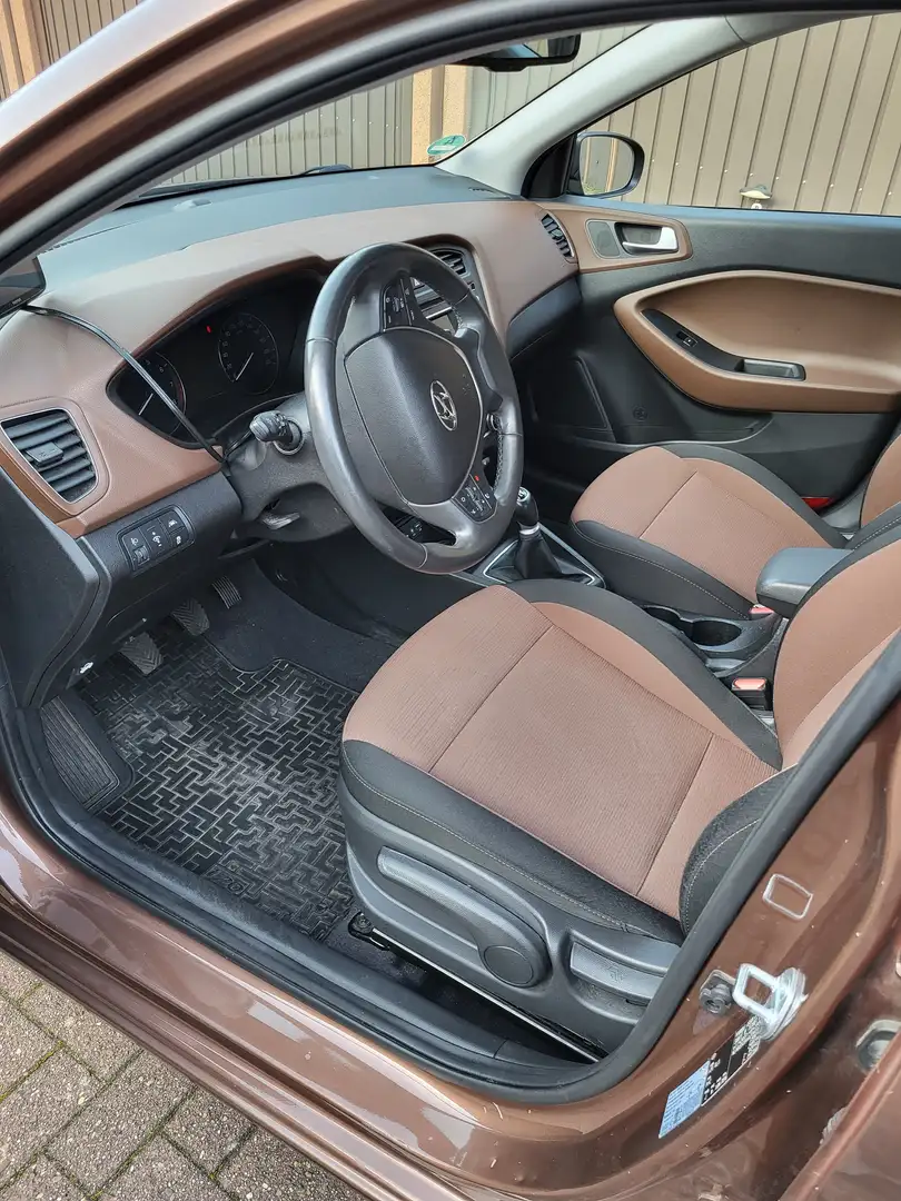 Hyundai i20 i20 blue 1.2 Trend Braun - 2