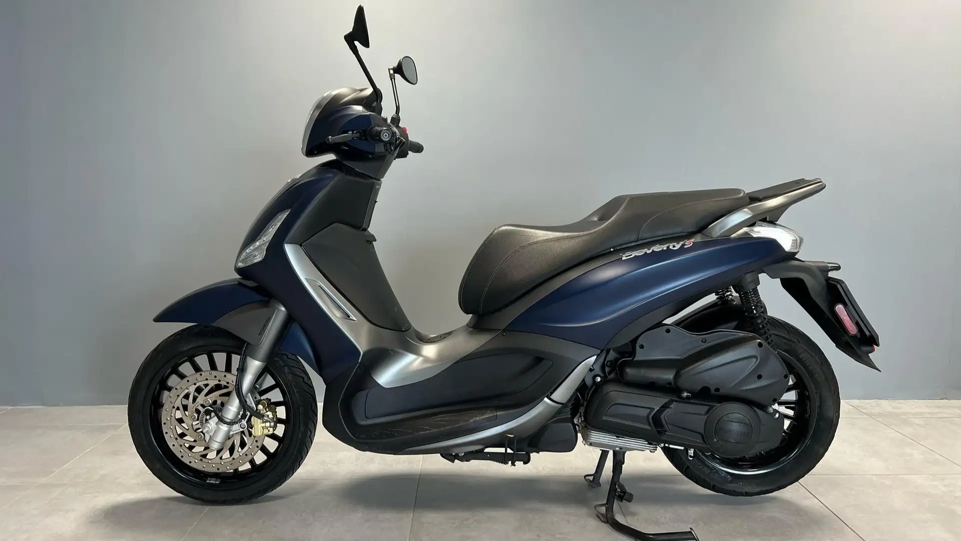 Piaggio Beverly 300 ie Abs-asr my18 Blue - 1