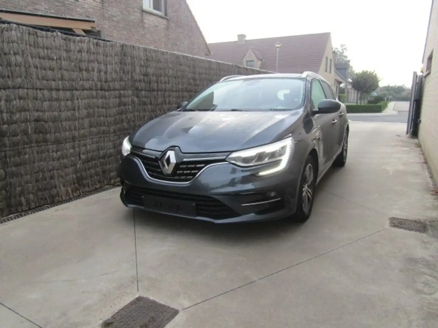 Renault Megane 1.5 Blue dCi EDC Gris - 1