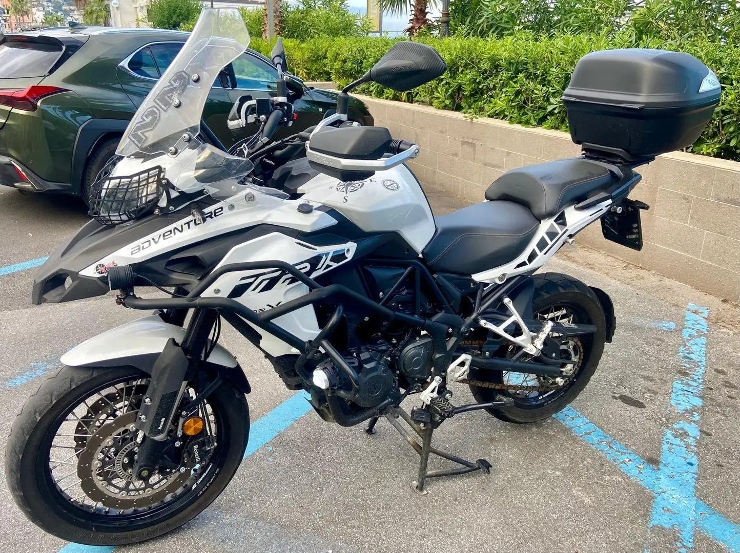 Benelli TRK 502 ADVENTURE Blanco - 1