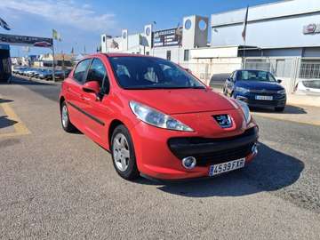 1.4 VTi 16v Confort