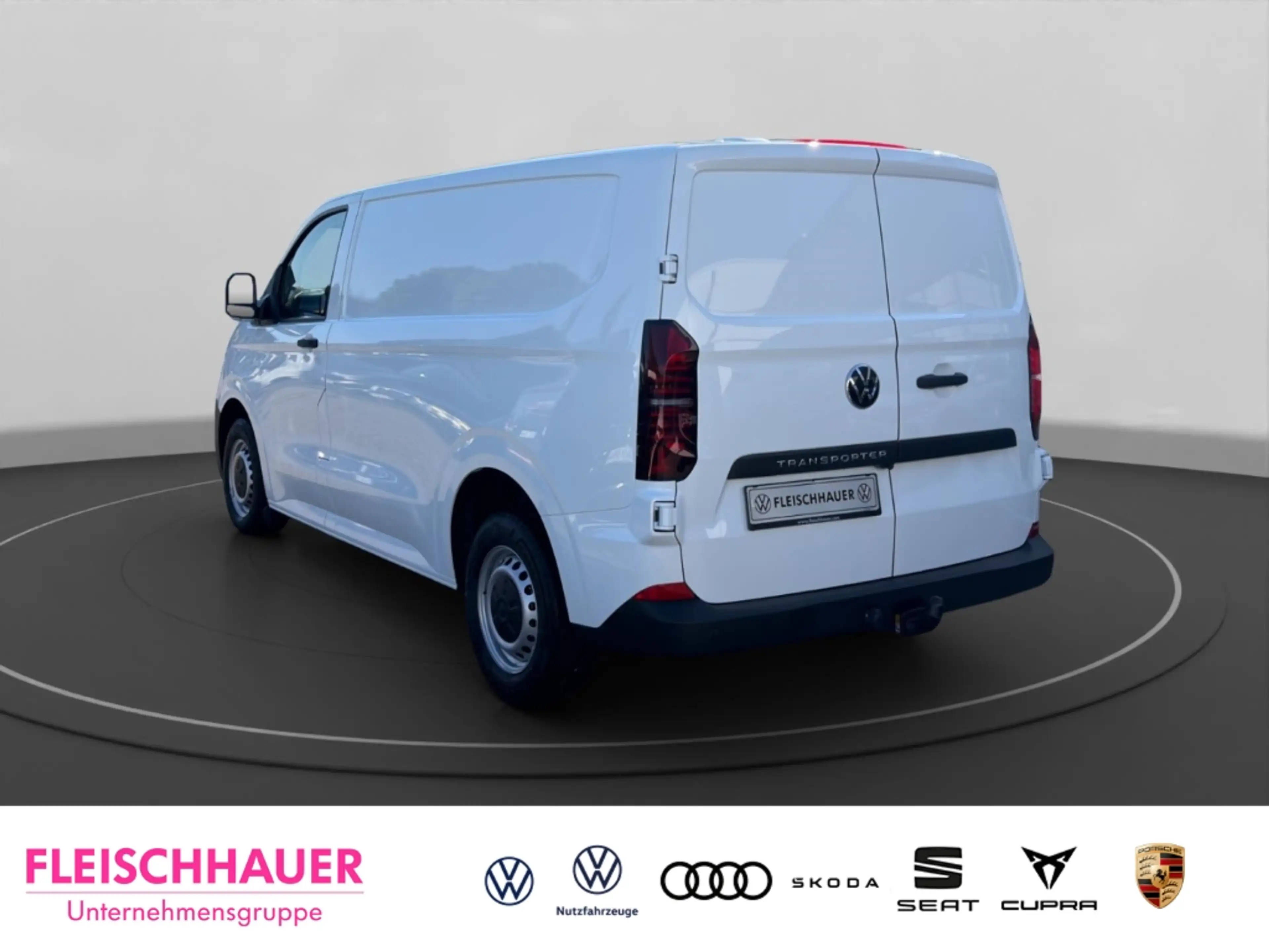 Volkswagen Transporter Kasten 2,0 TDI AHK+Klima+Ganzjahresreifen+PDC — photo 4