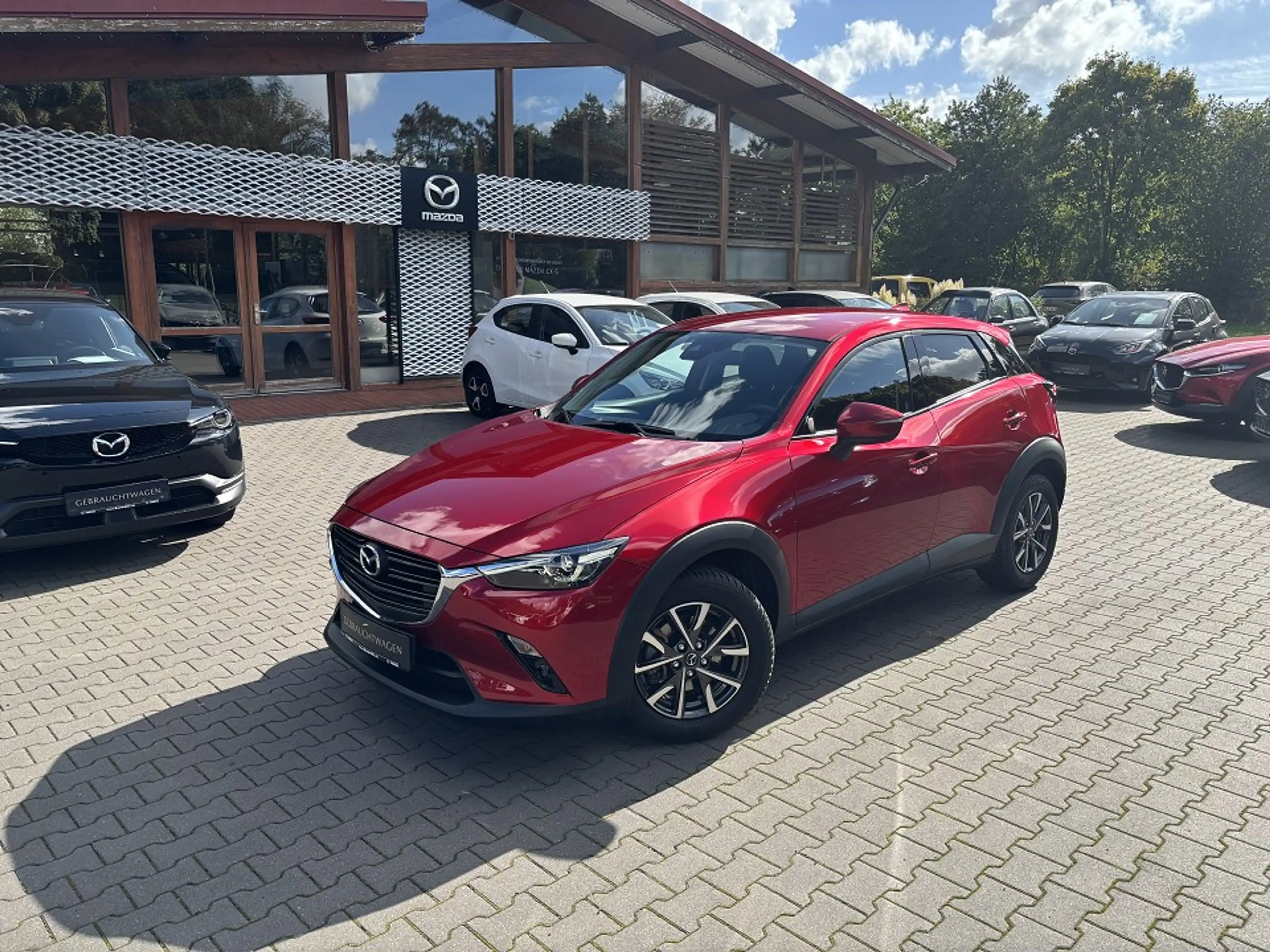 Mazda CX-3 Selection auto. 121PS *Navi*Voll-LED*Tempomat*Sitz