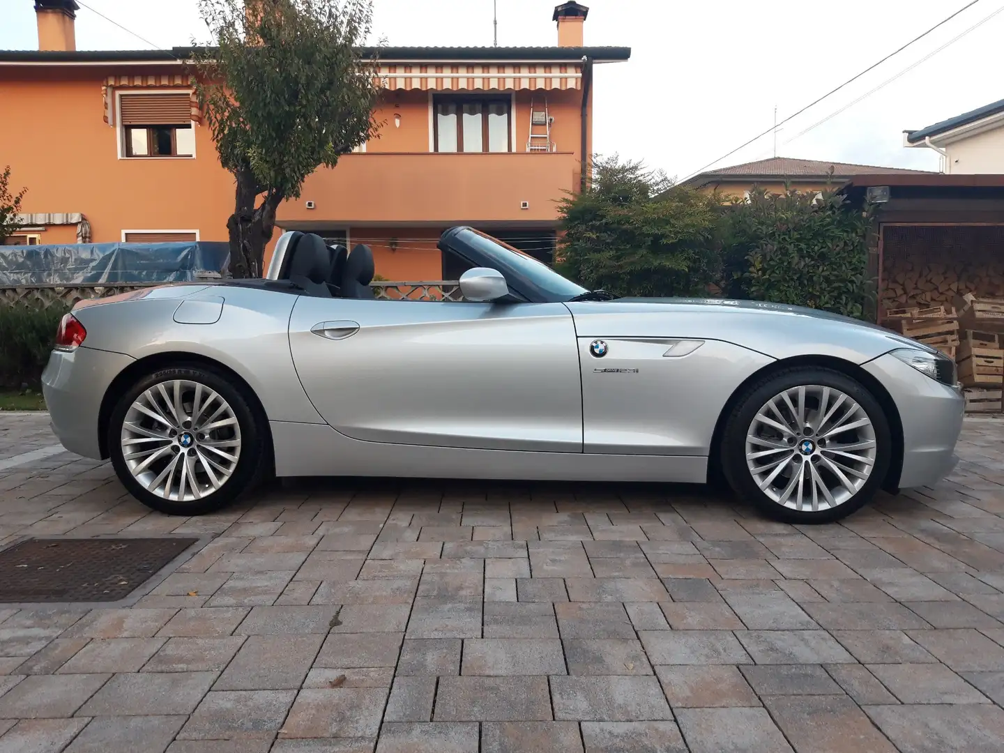 BMW Z4 sdrive23i 204CV STEPTRONIC PELLE BLUETOOTH Argento - 1