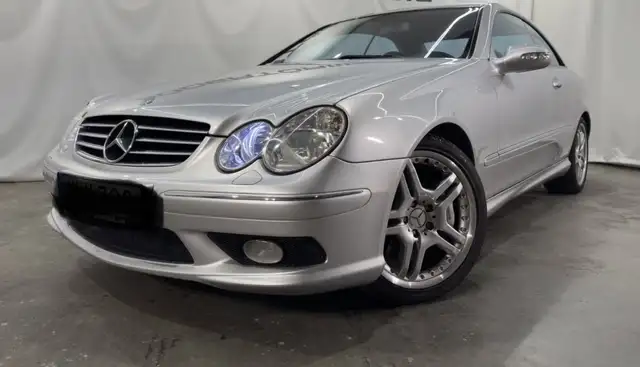 Mercedes-Benz CLK 55 AMG