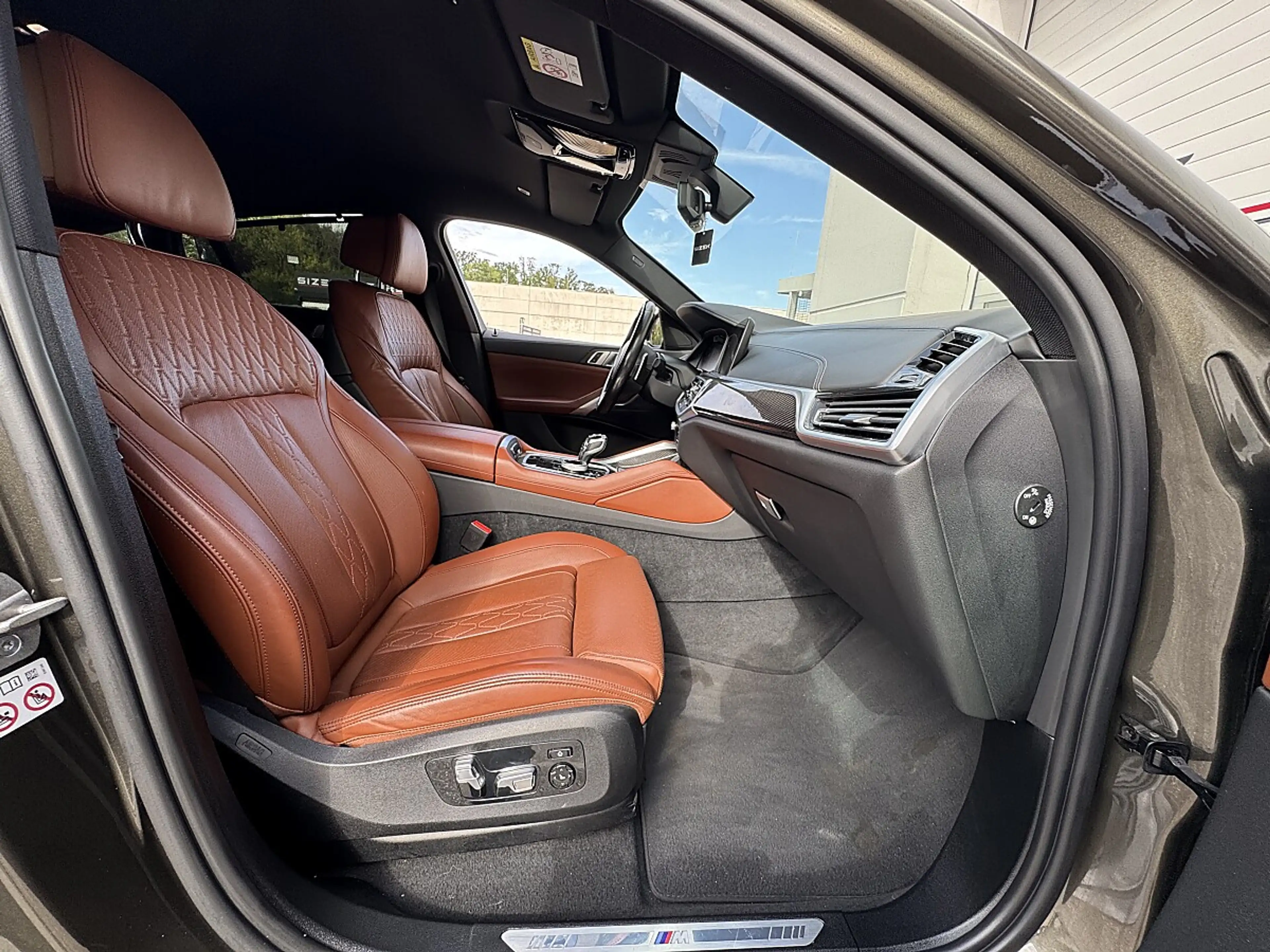 BMW X6 xDrive40d 48V Aut. |M-PAKET|DRIVING ASSISTANT P... — photo 12