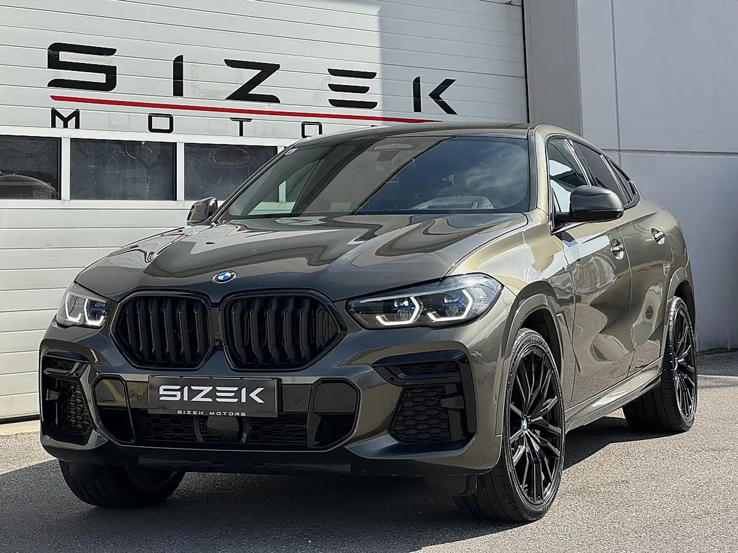 BMW X6 xDrive40d 48V Aut. |M-PAKET|DRIVING ASSISTANT P... Grün - 1