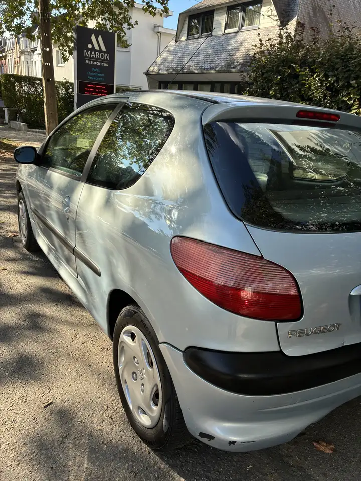 Peugeot 206 1.1i XT, foto 5