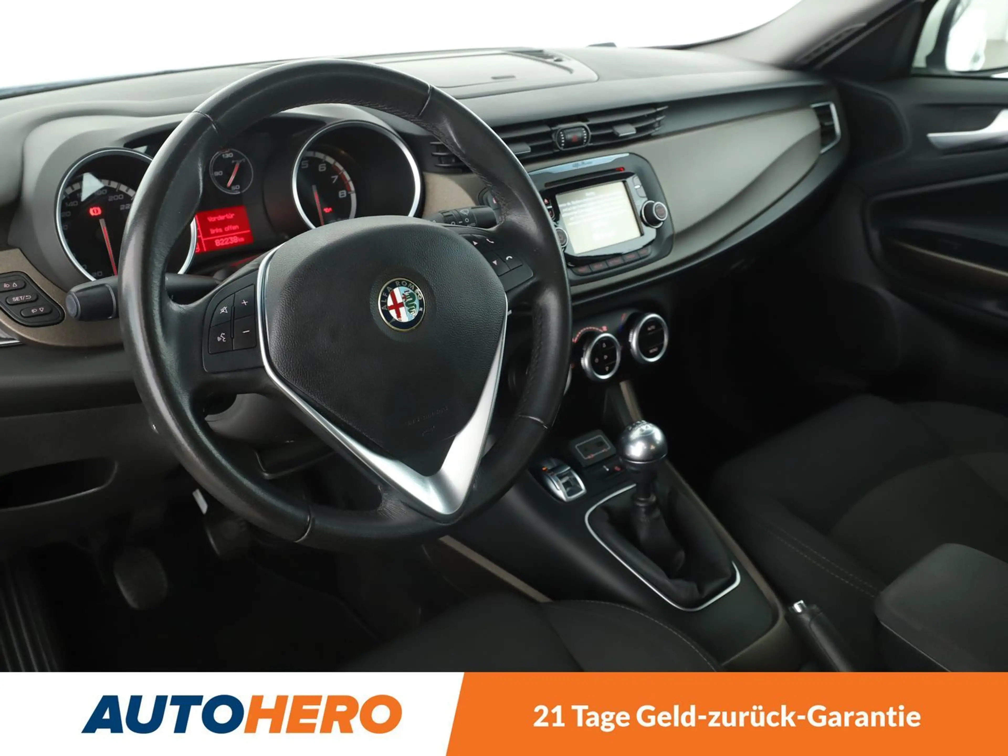 Alfa Romeo Giulietta 1.4 Turbo Turismo*TEMPO*PDC*SHZ*ALU* — photo 11