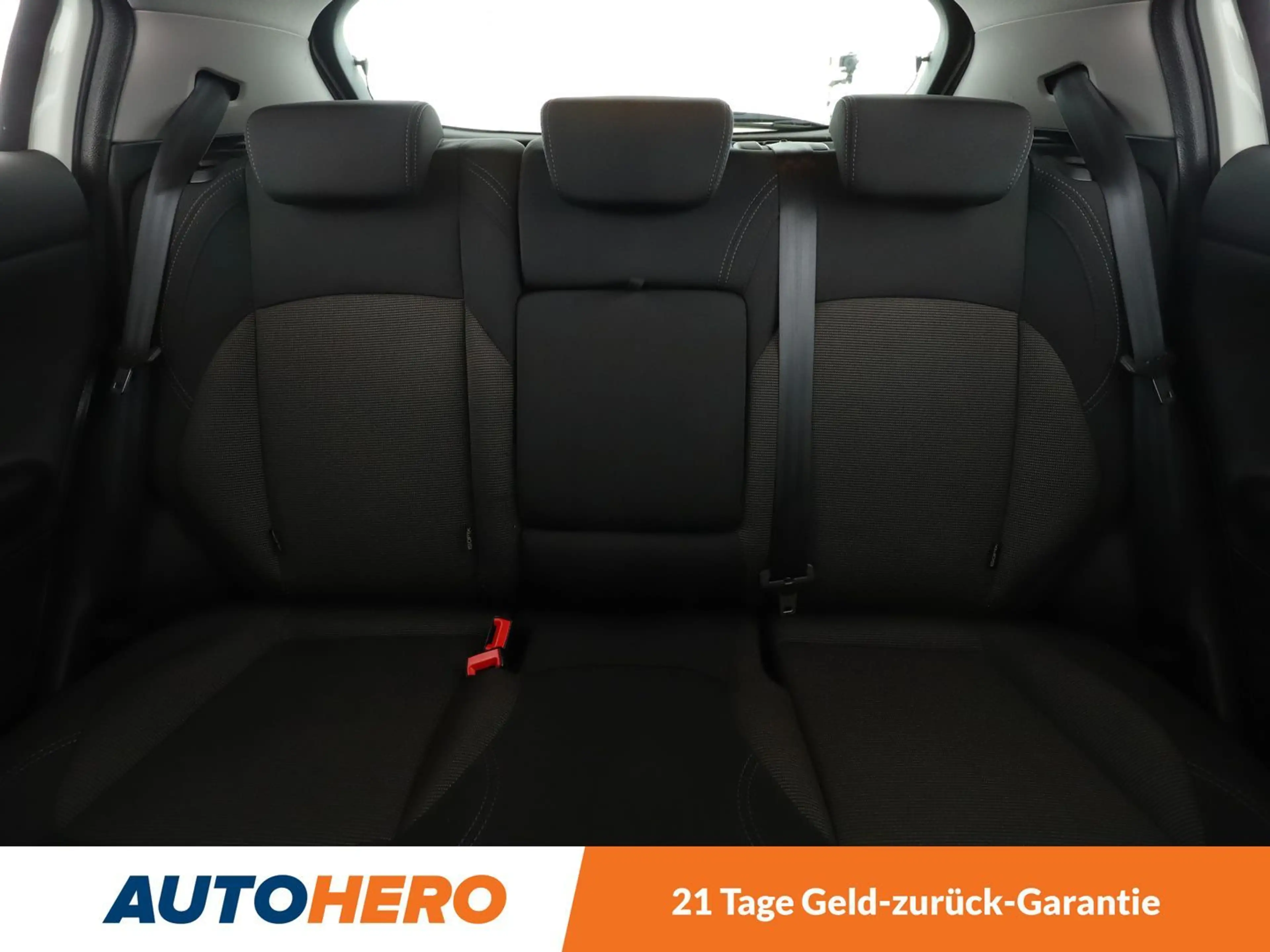 Alfa Romeo Giulietta 1.4 Turbo Turismo*TEMPO*PDC*SHZ*ALU* — photo 15