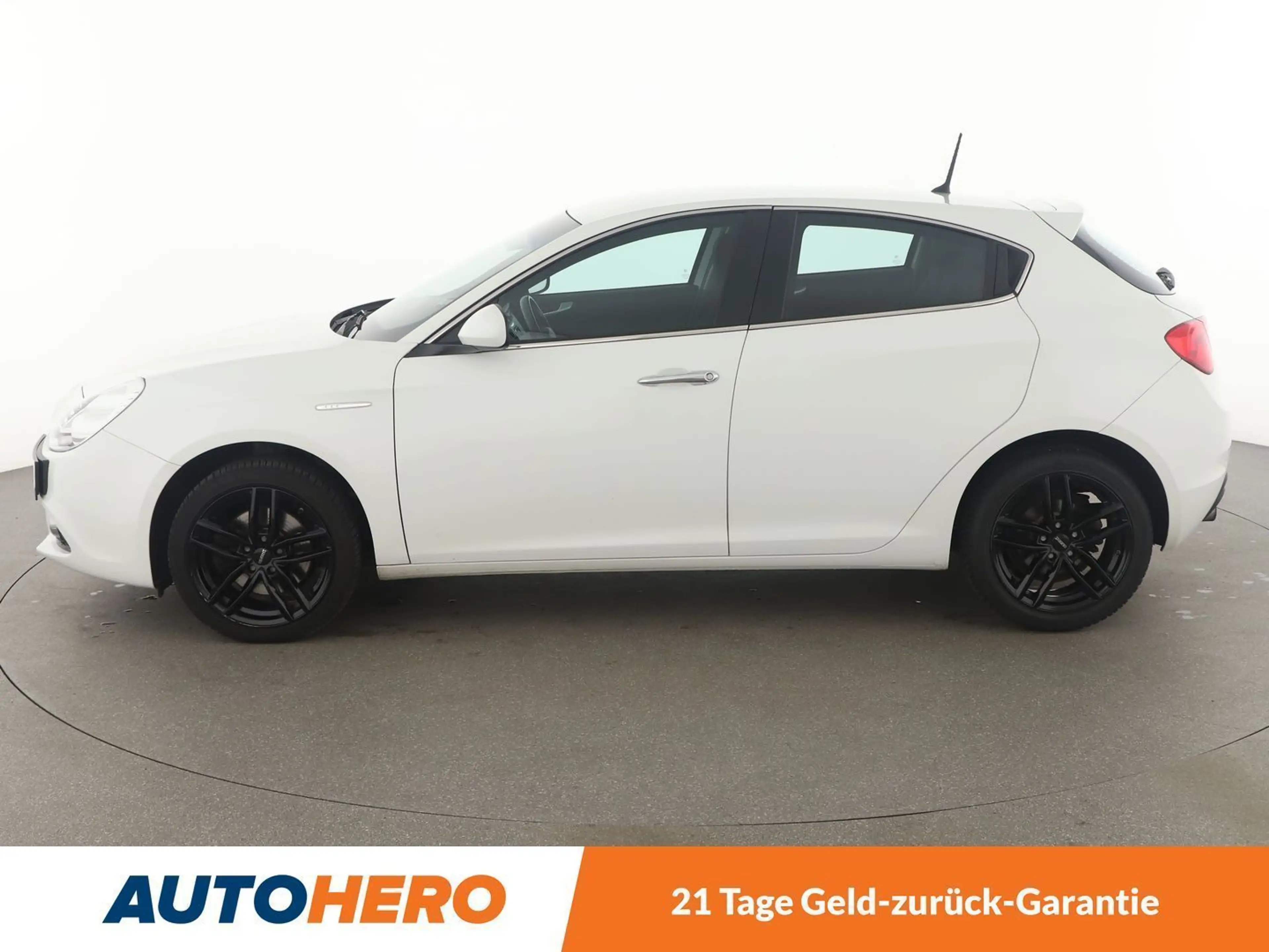 Alfa Romeo Giulietta 1.4 Turbo Turismo*TEMPO*PDC*SHZ*ALU* — photo 3